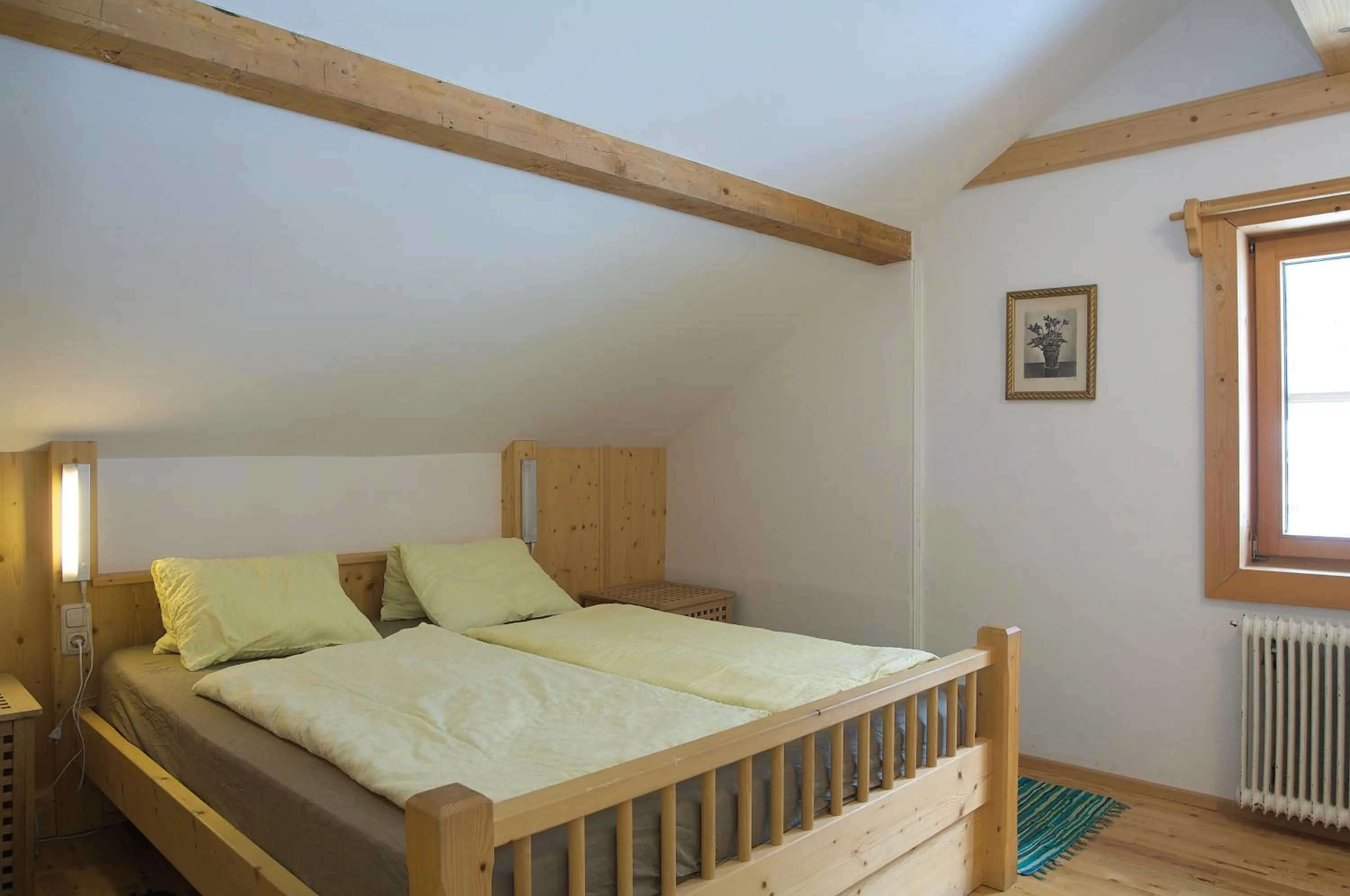 Bed in Alpengasthof Paletti