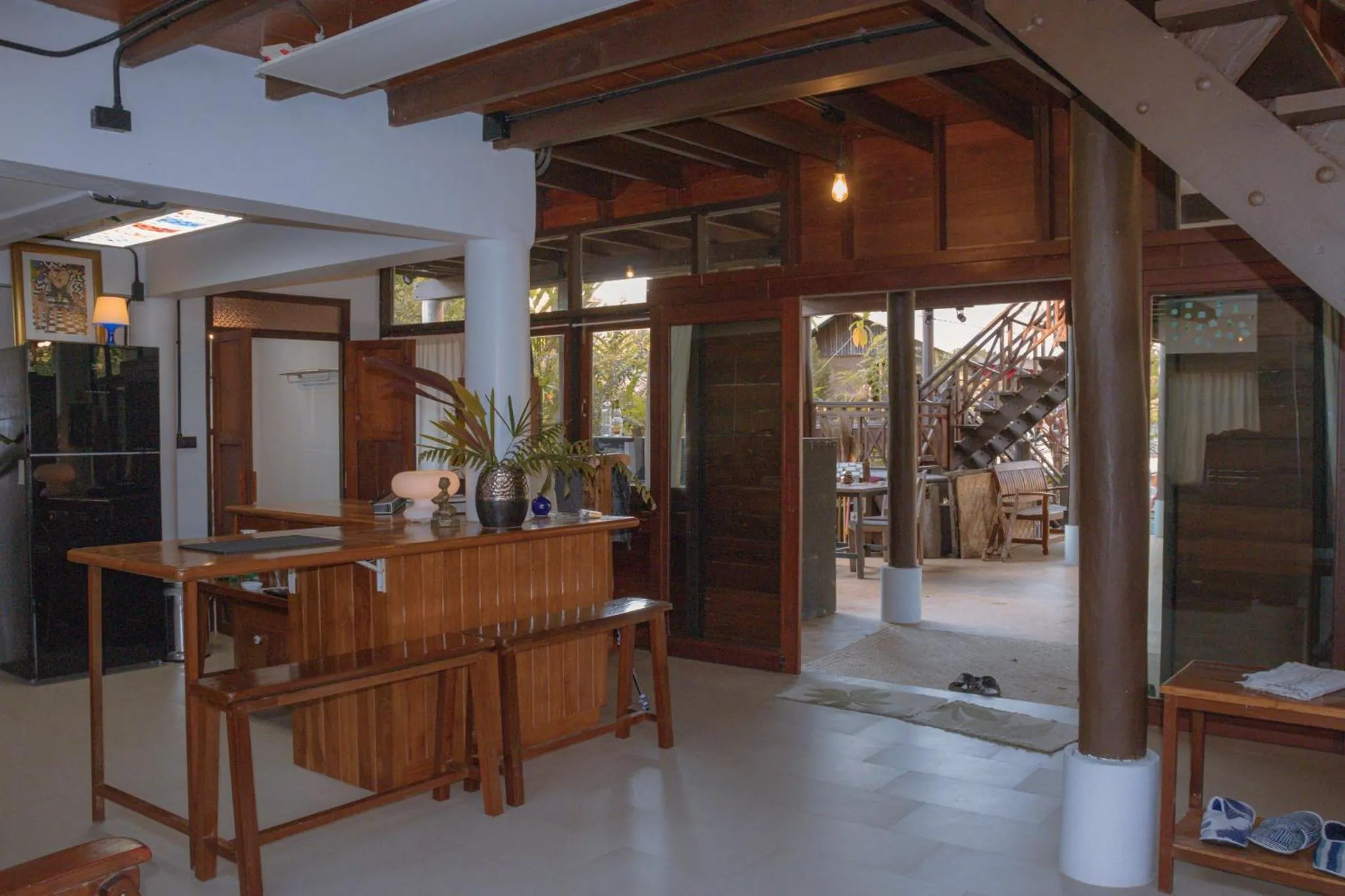 Restaurant/places to eat in Lanna Localstay