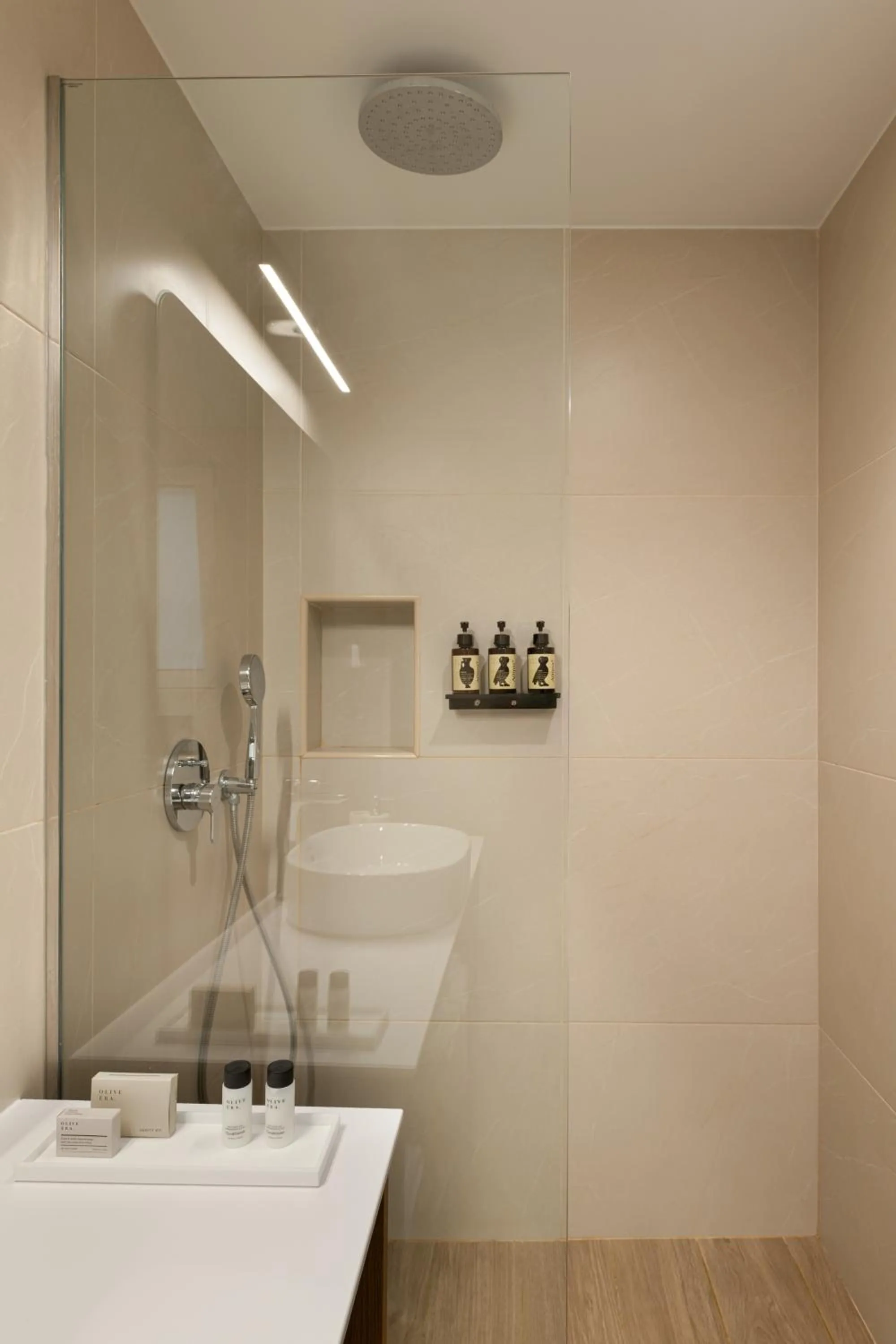 Bathroom in ASTIKON Xenofontos Suites