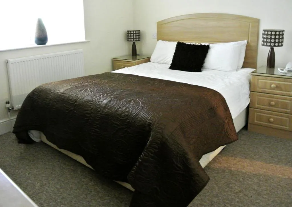 Bed in Wortley House Hotel