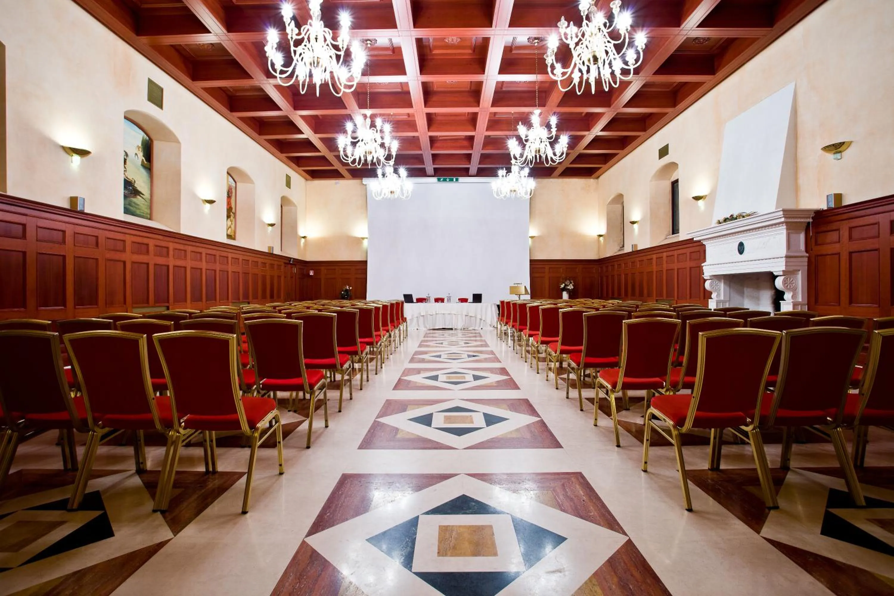 Business facilities in Hotel Relais dei Normanni