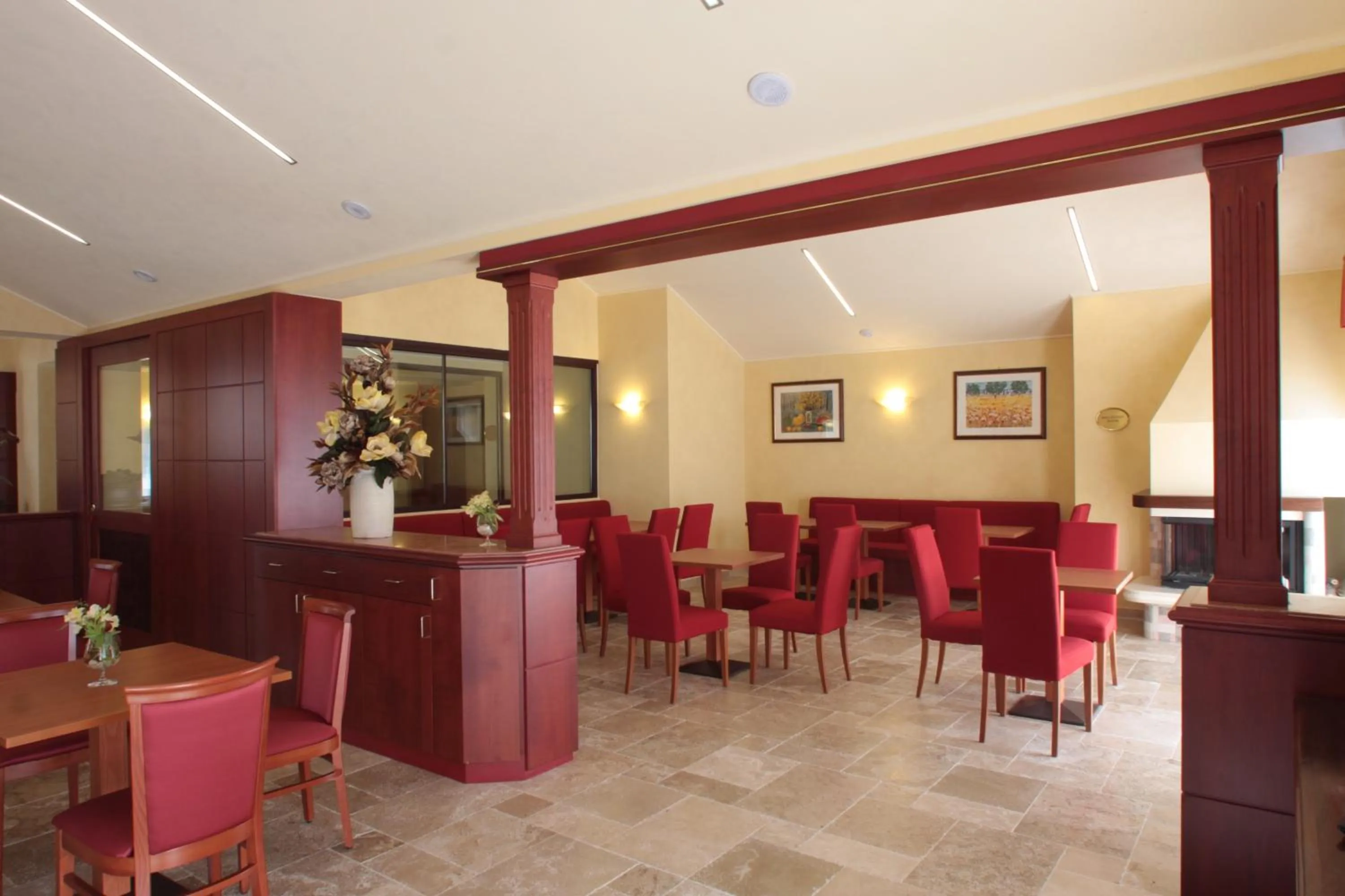 Lobby or reception in Hotel Relais dei Normanni