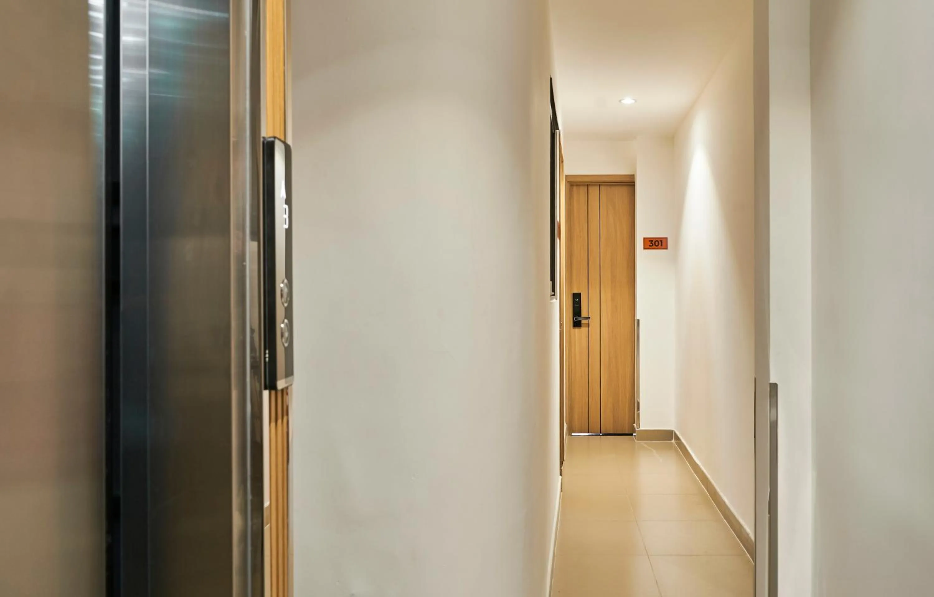 wardrobe in MIHN SUITES BEN THANH