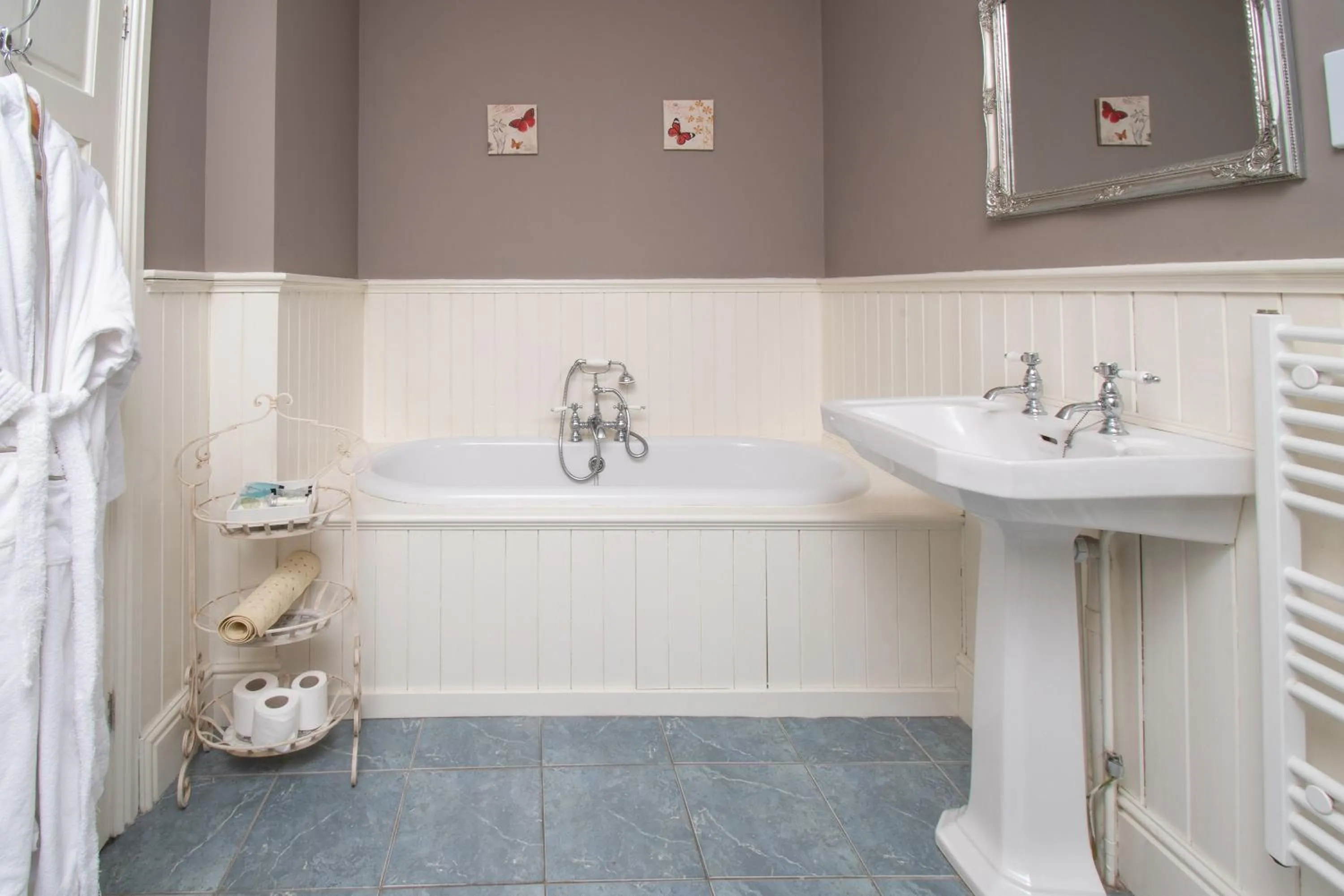 Bathroom in Plas Maenan