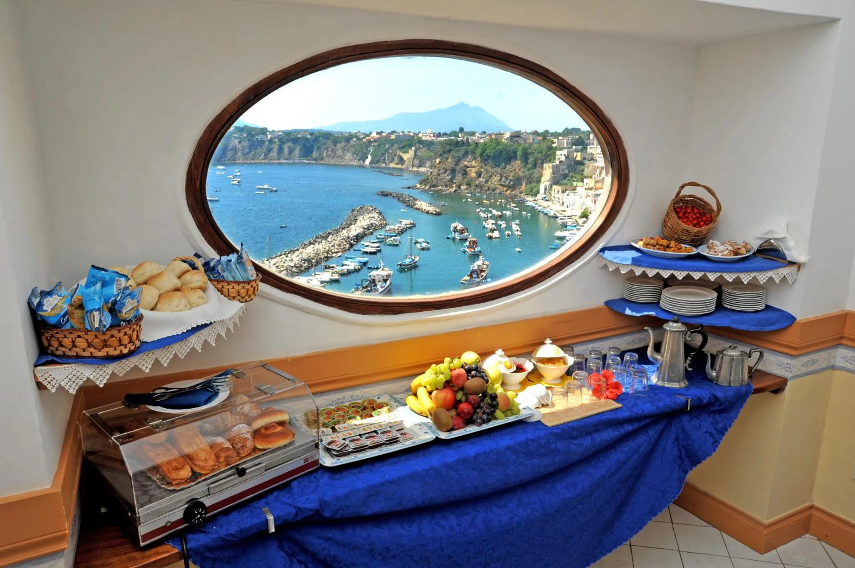 Food in Hotel La Casa sul Mare