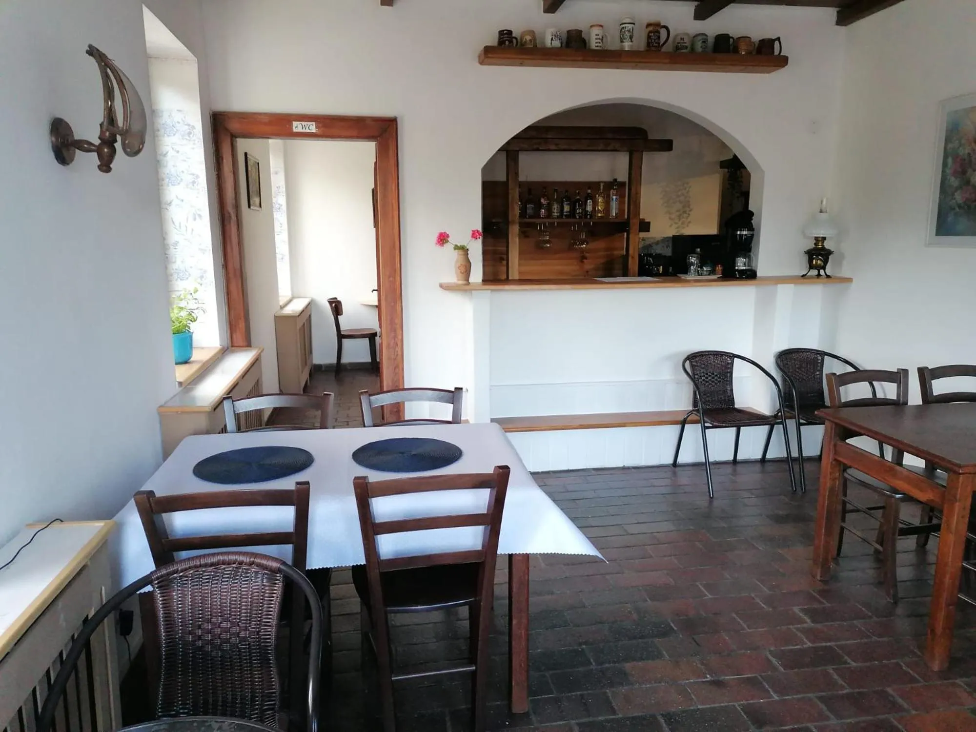 Restaurant/places to eat in Pension Egida