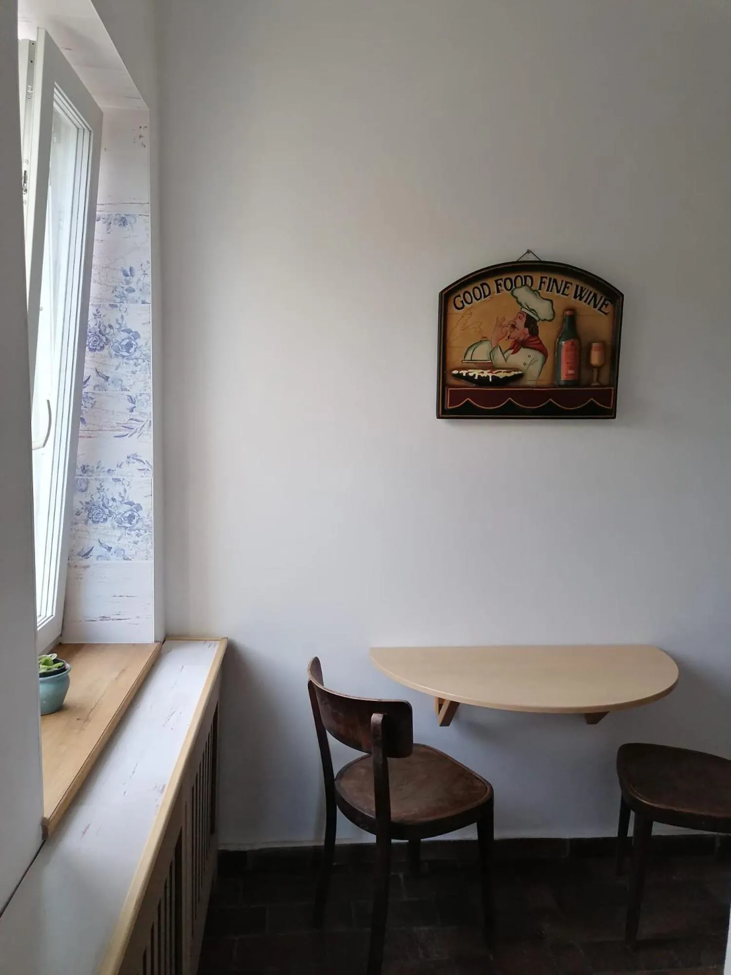 Restaurant/places to eat in Pension Egida