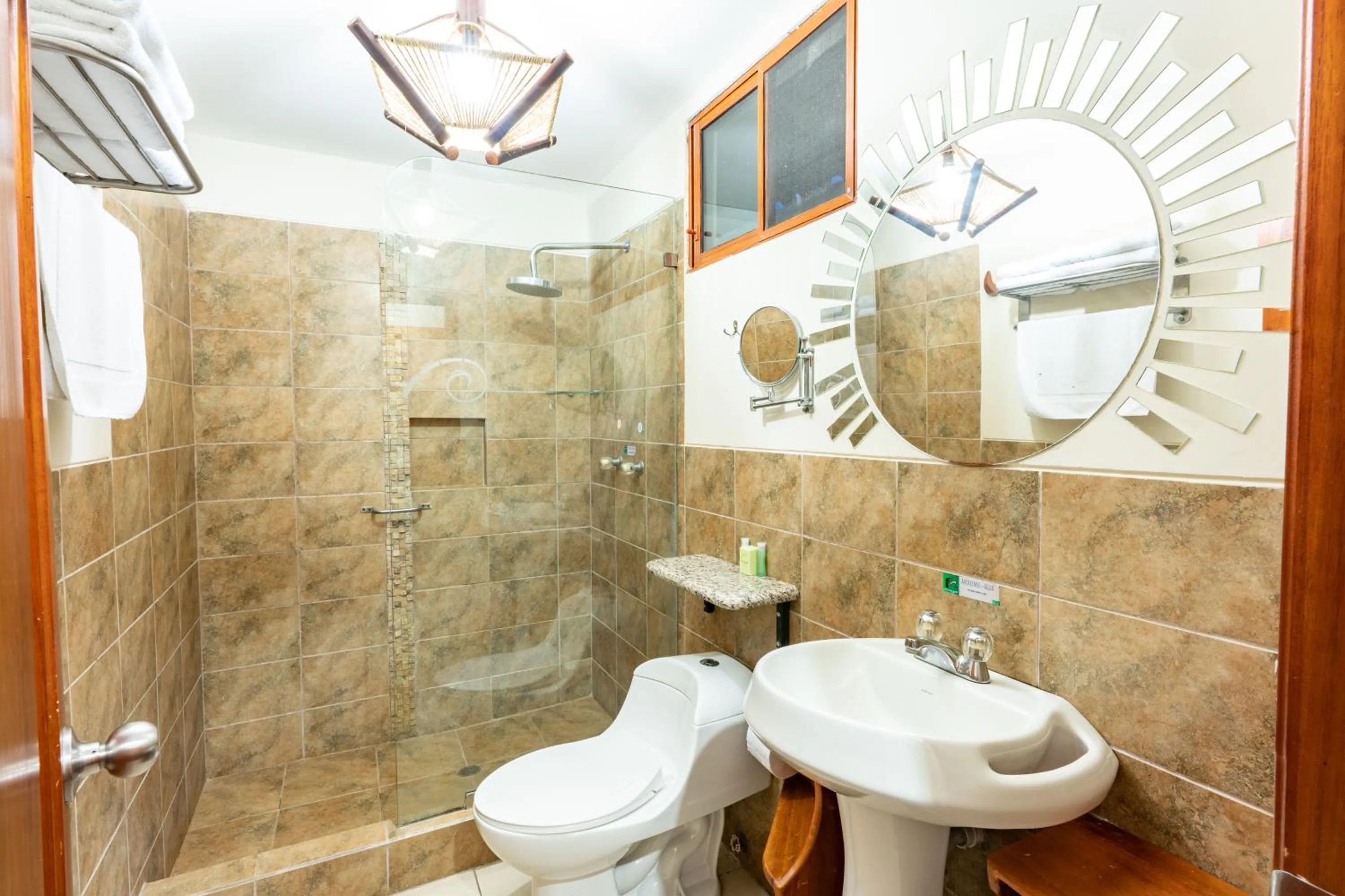 Bathroom in Nativa Bambu Ecolodge
