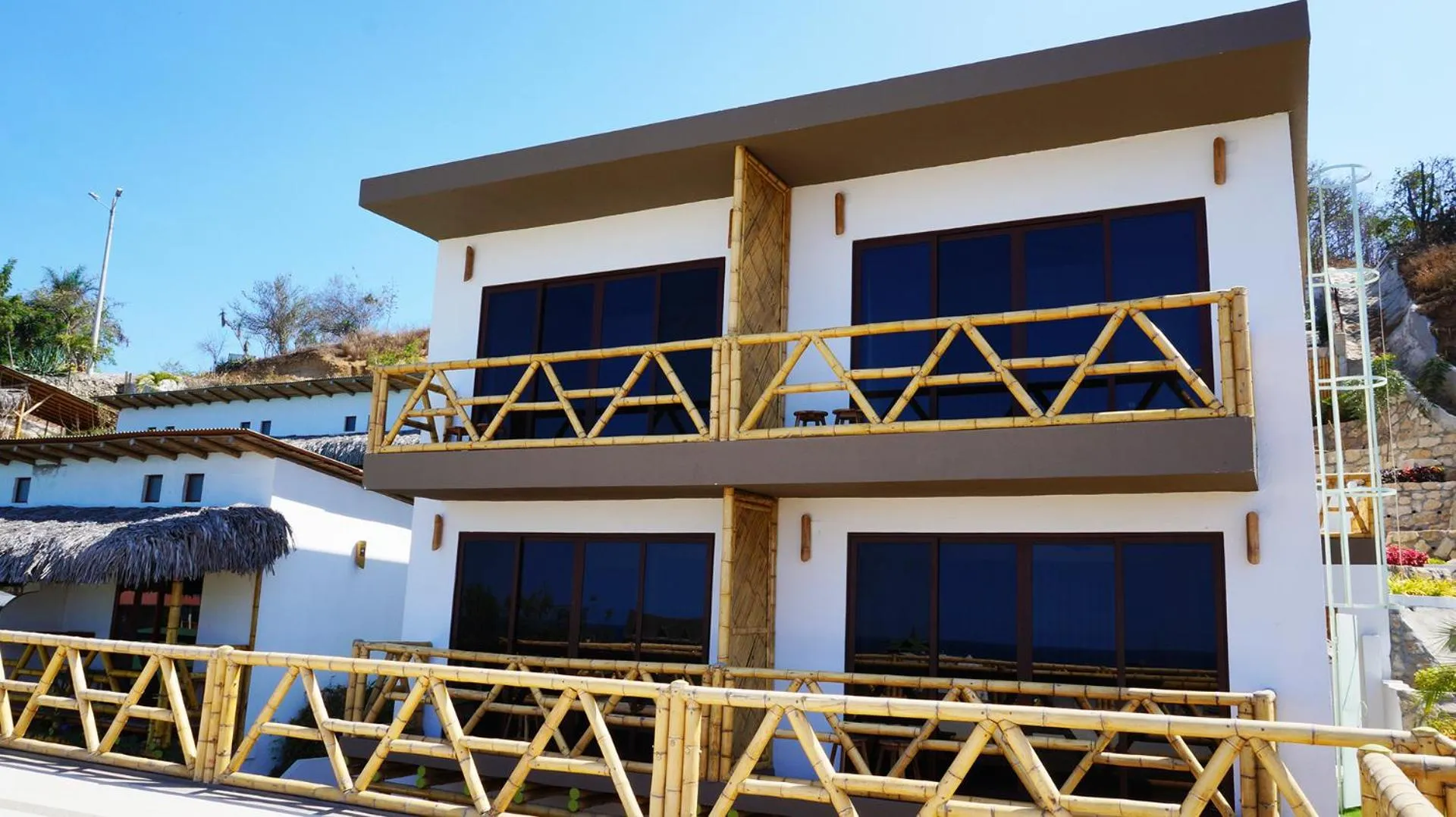 Property building in Nativa Bambu Ecolodge