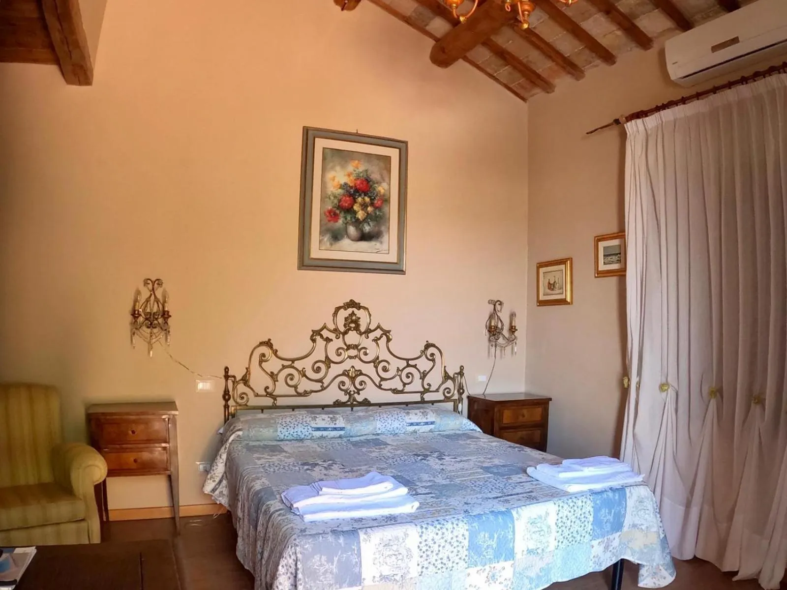 Bedroom, Bed in Fontebella