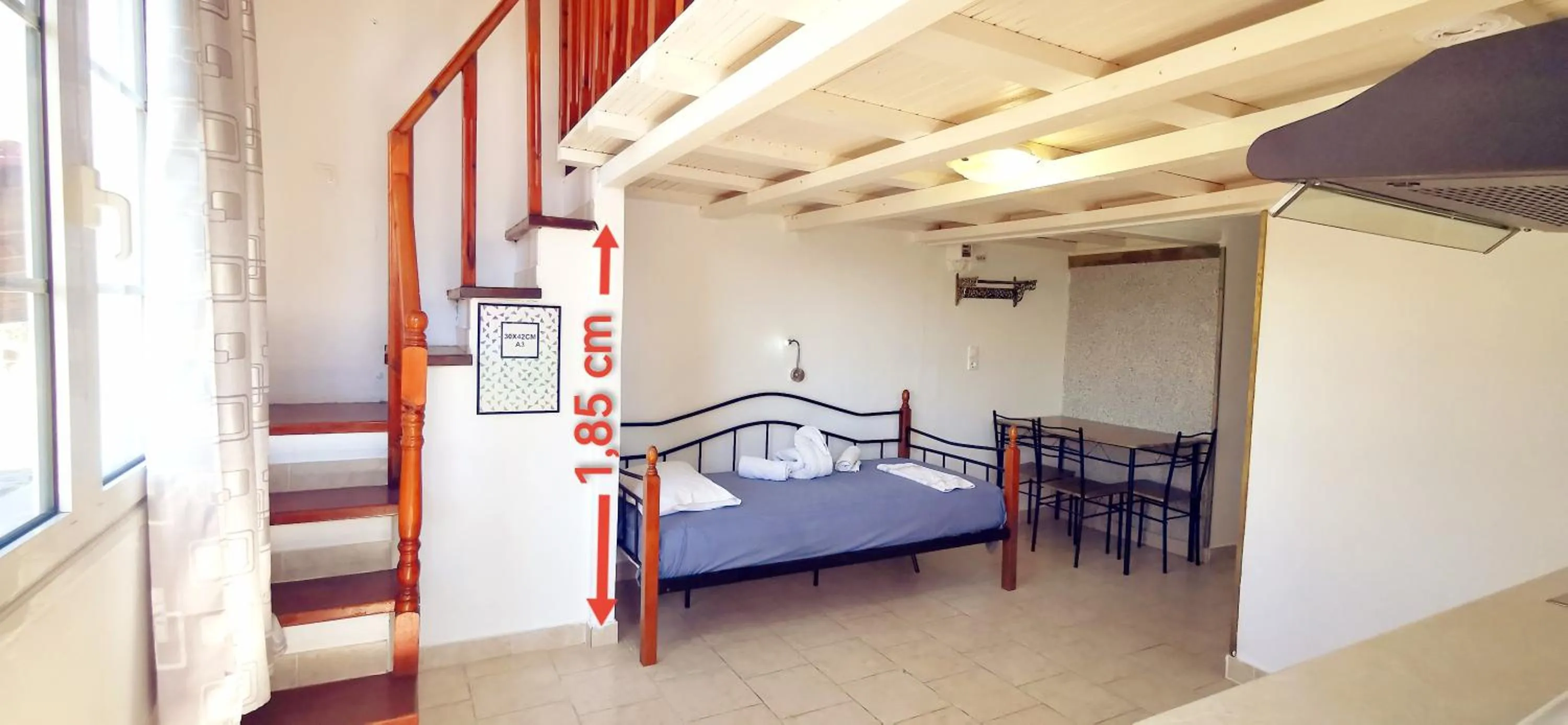 Kitchen or kitchenette, Bed in Anthis Studios