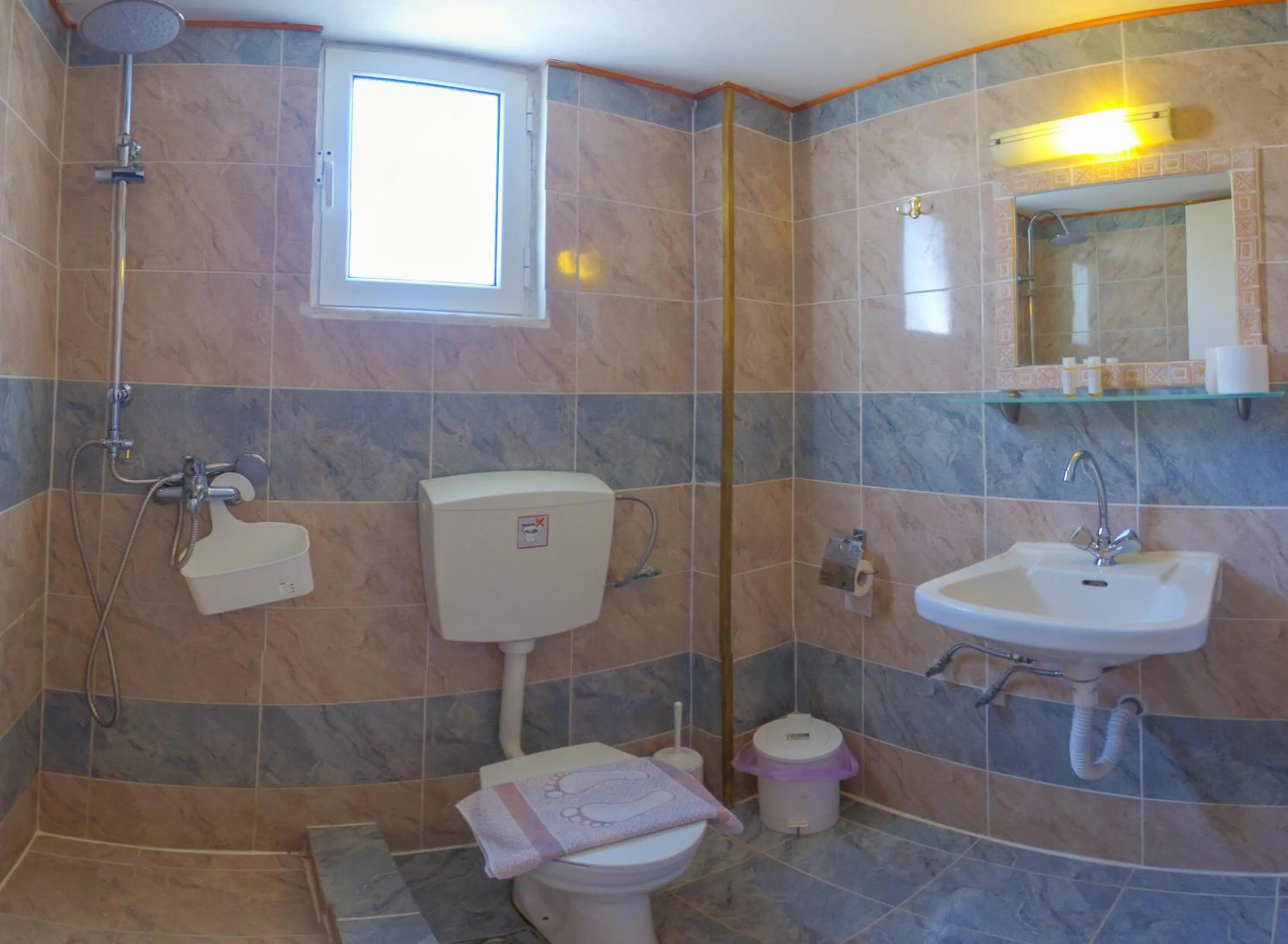 Shower in Anthis Studios