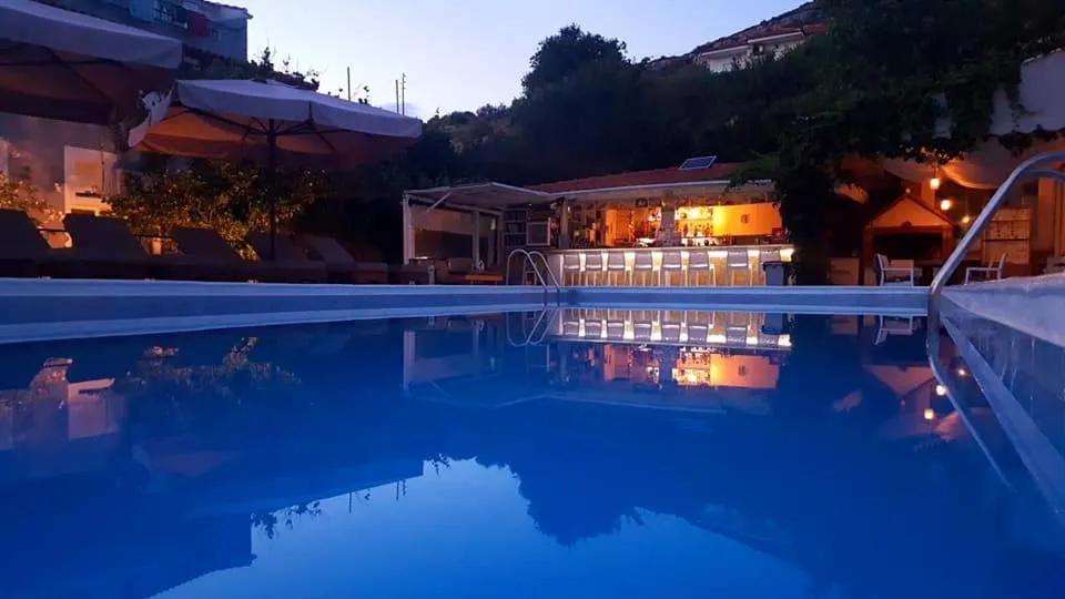 Property building in Anthis Studios