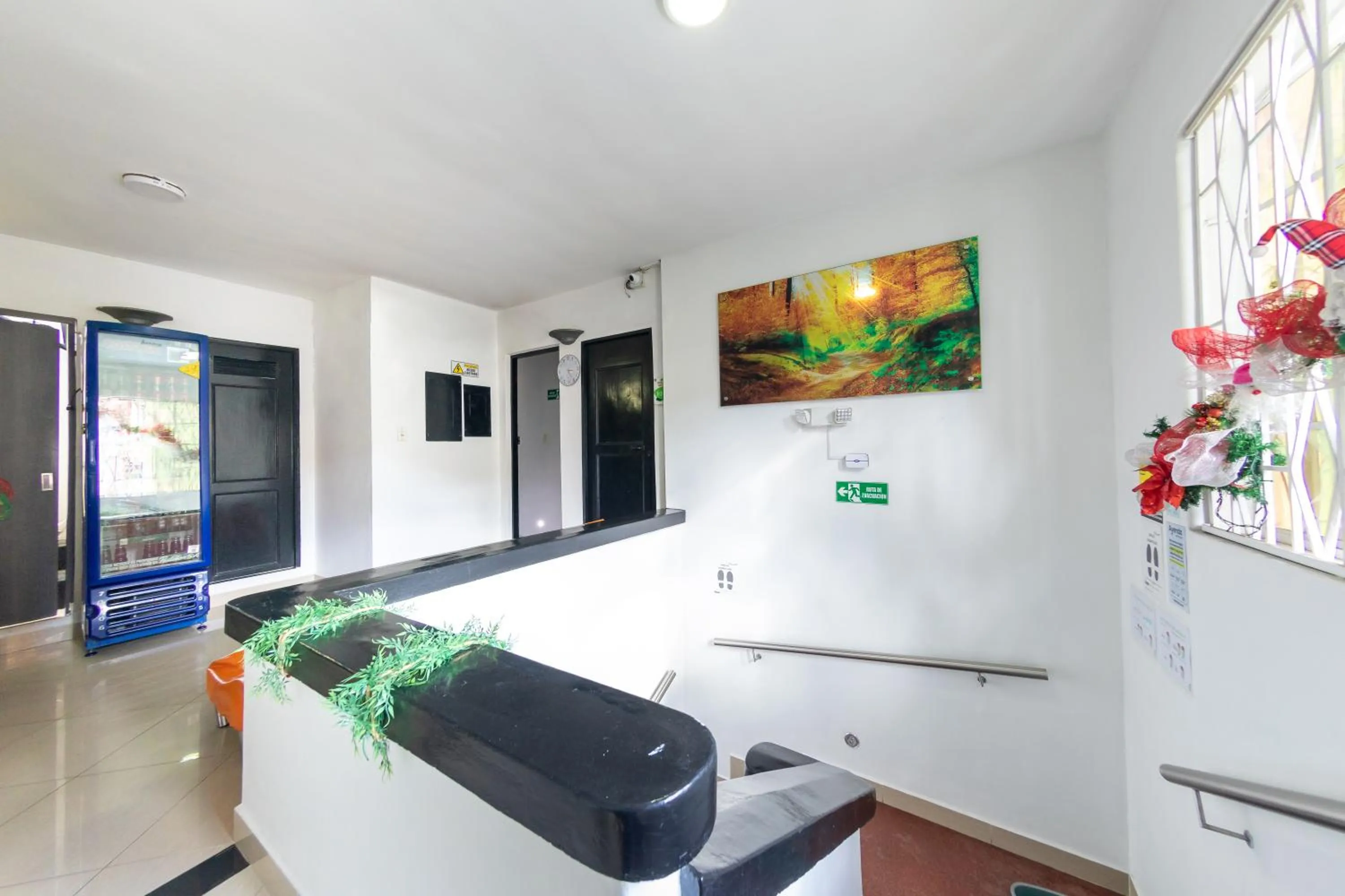 Ayenda 1231 Paradise Center