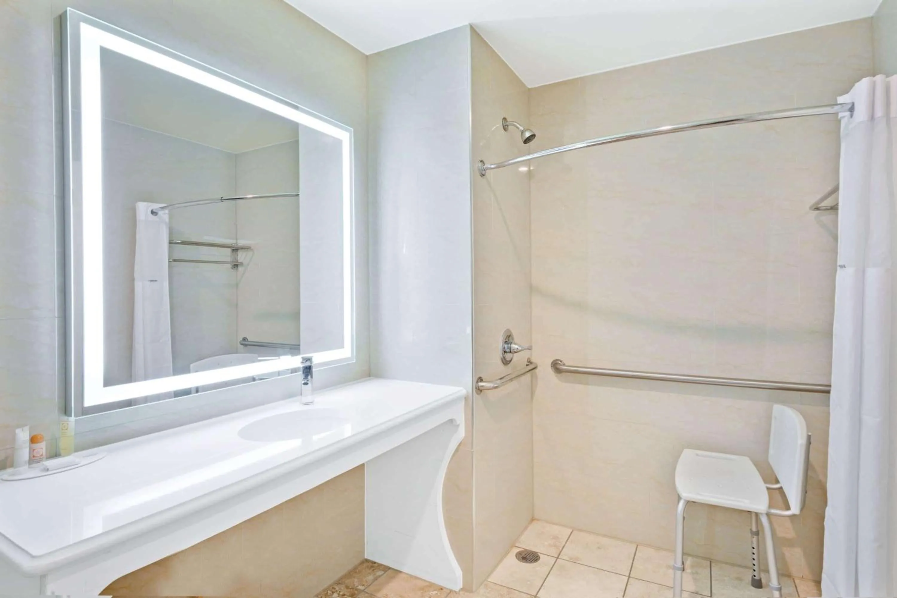 Bathroom in Romana Hotel - NYC