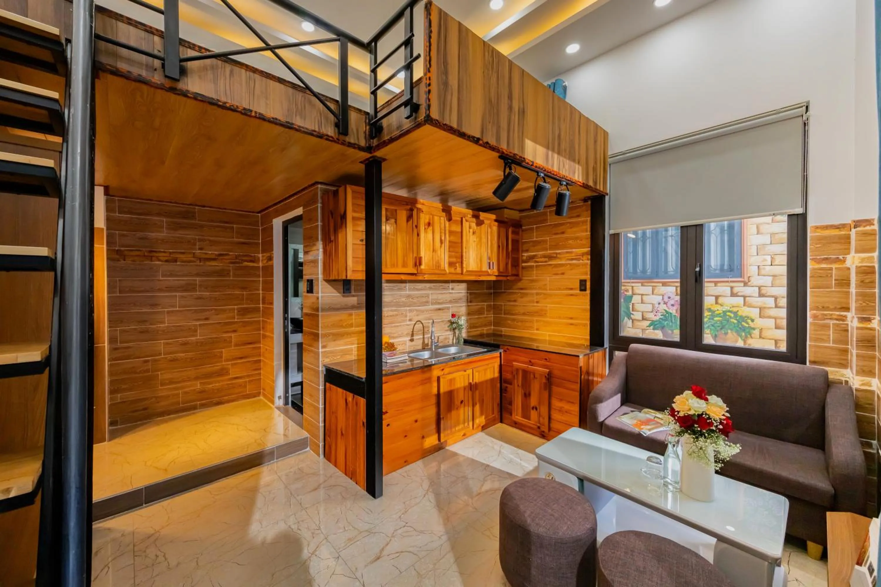 Photo of the whole room in Cherry Hotel 2 Da Lat