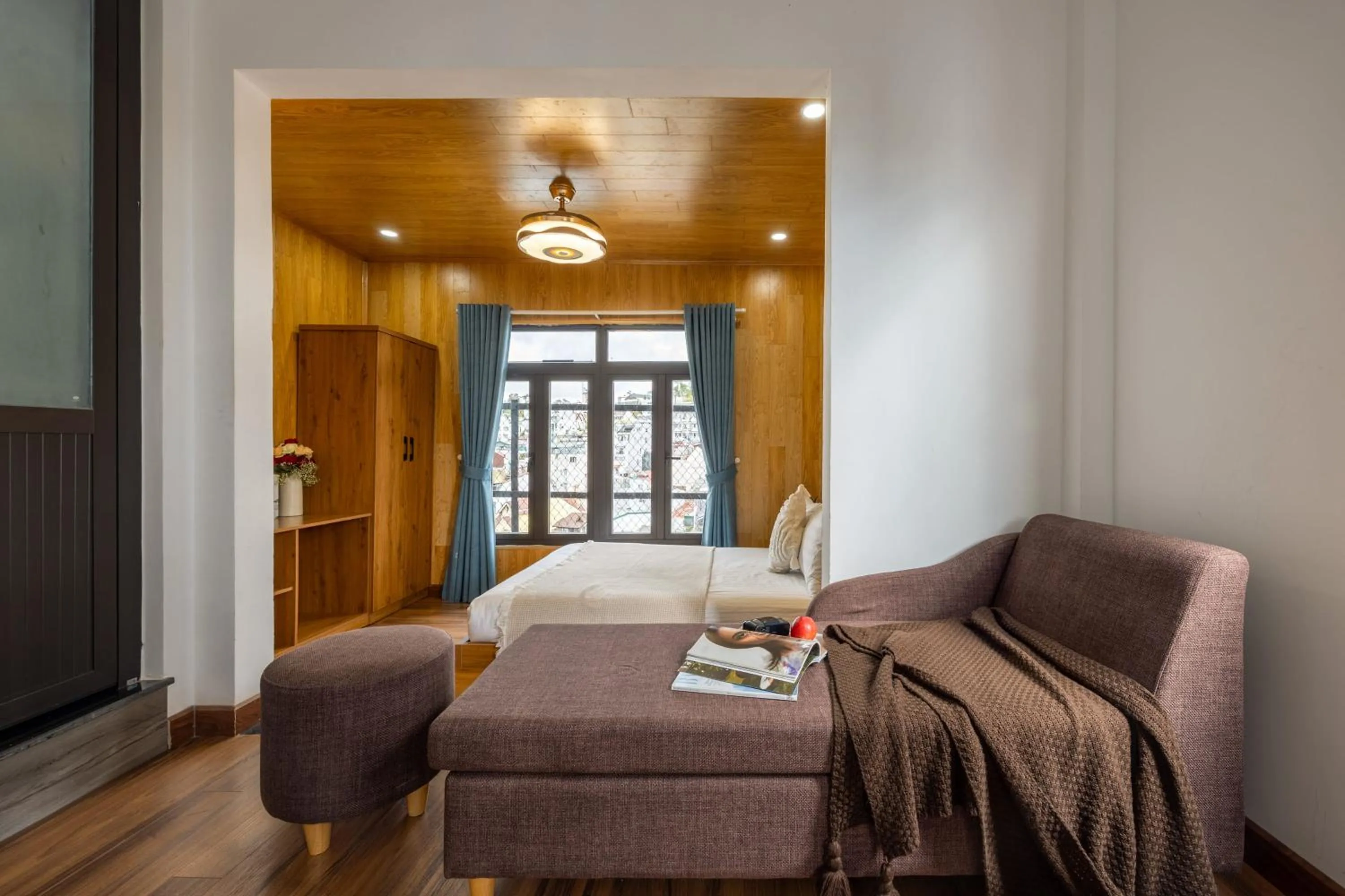 Photo of the whole room, Bed in Cherry Hotel 2 Da Lat