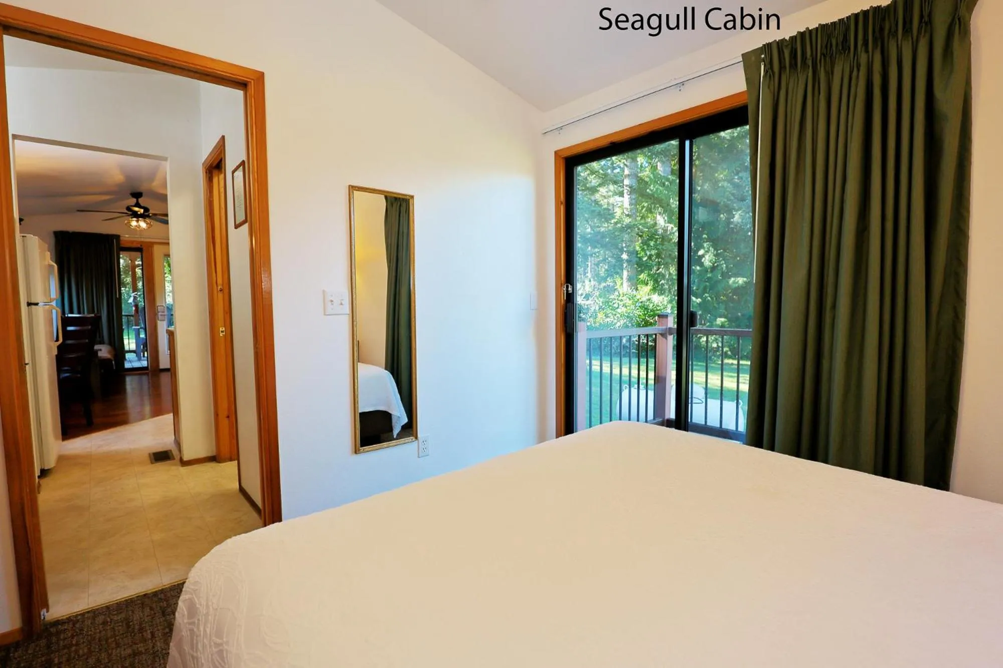 Bedroom, Bed in Park Motel and Cabins