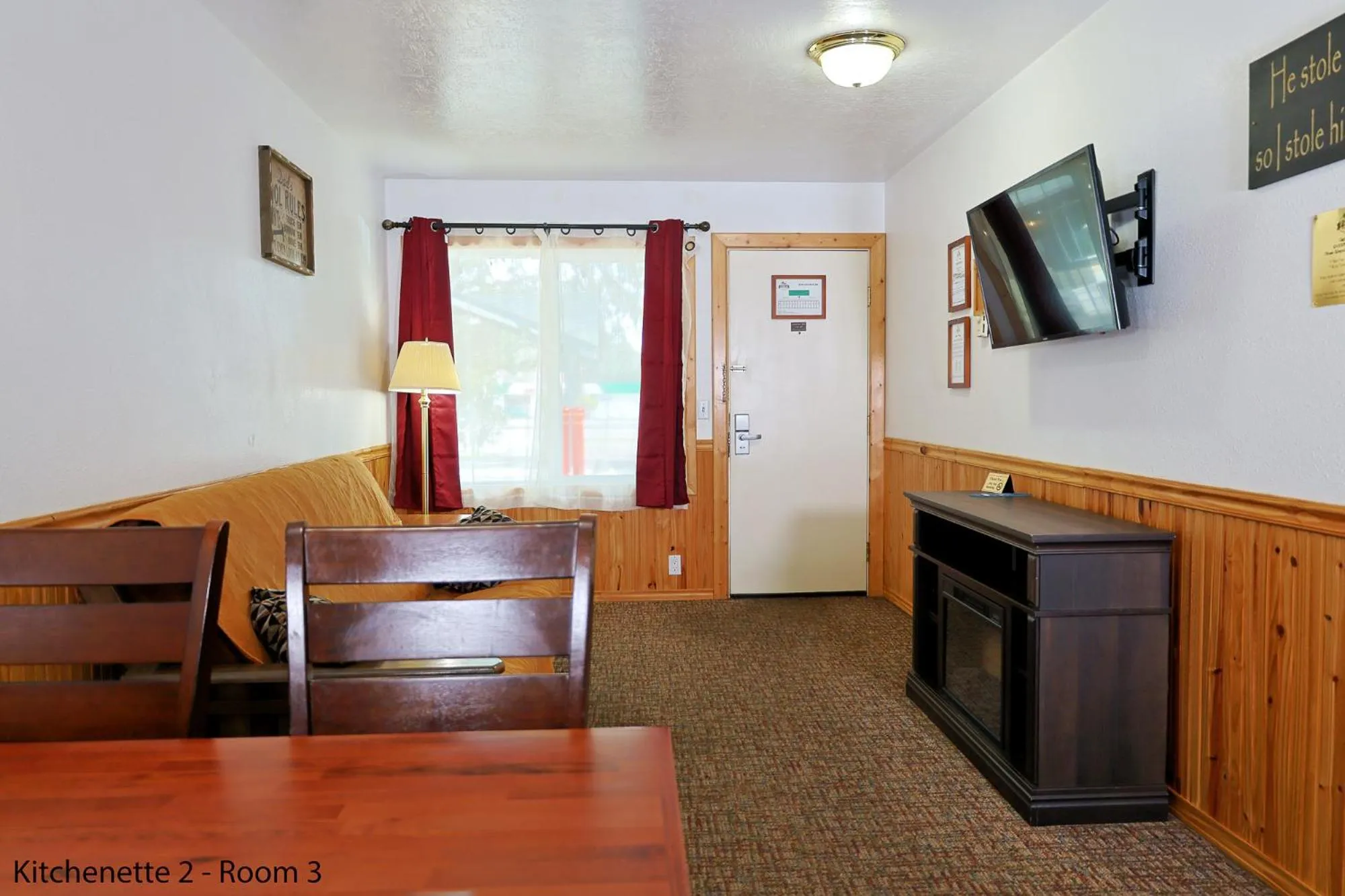 Living room in Park Motel and Cabins