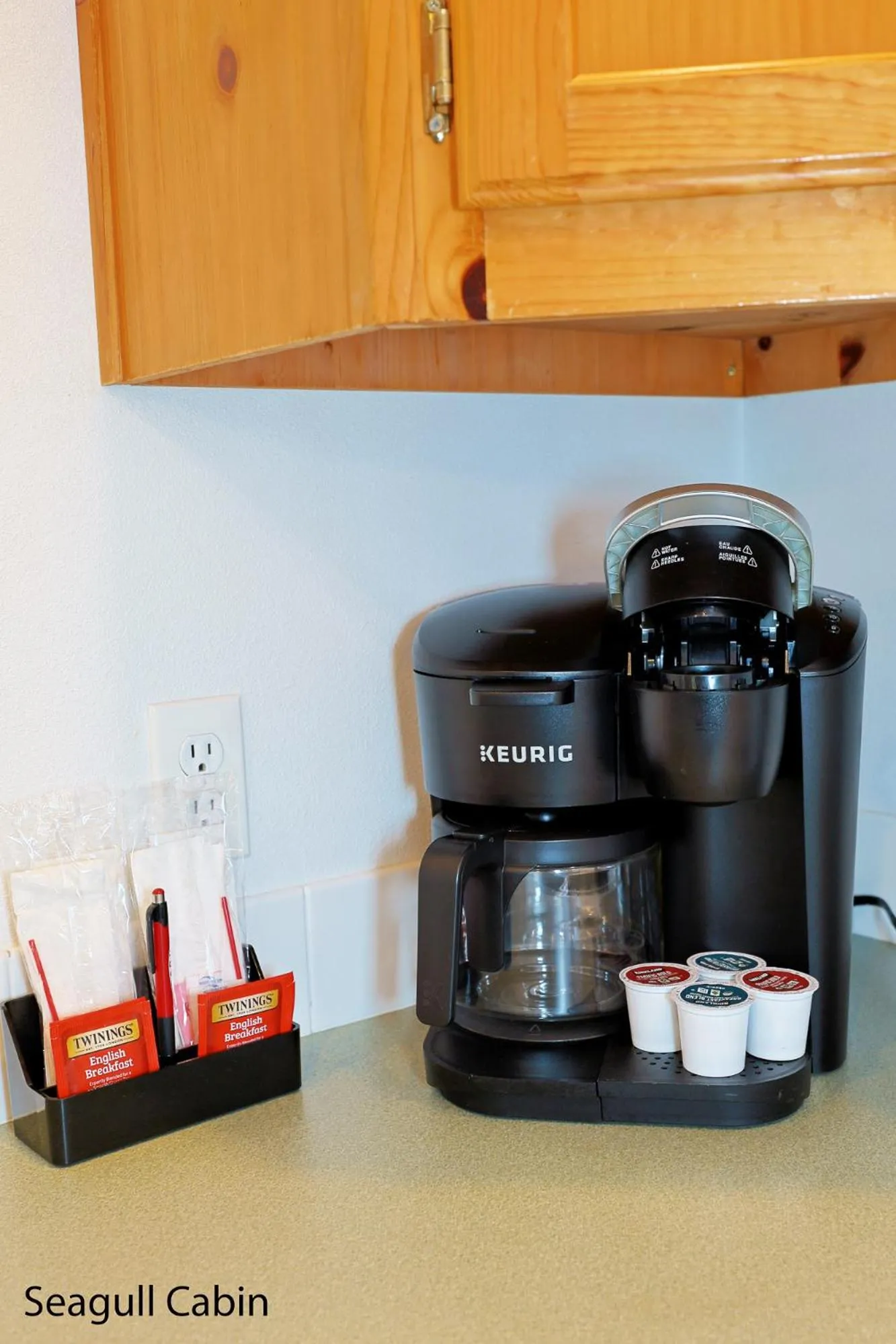 Coffee/tea facilities in Park Motel and Cabins