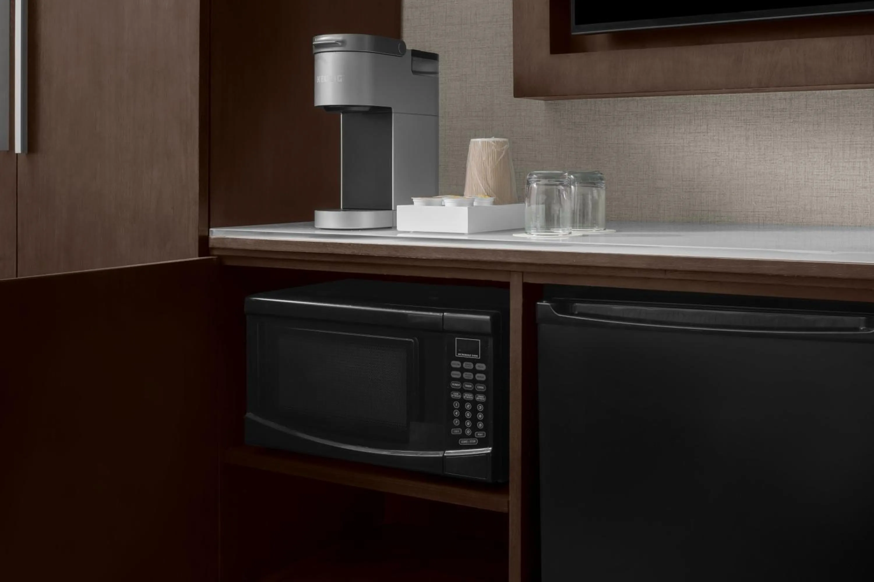 microwave in Cambria Hotel New York - Chelsea