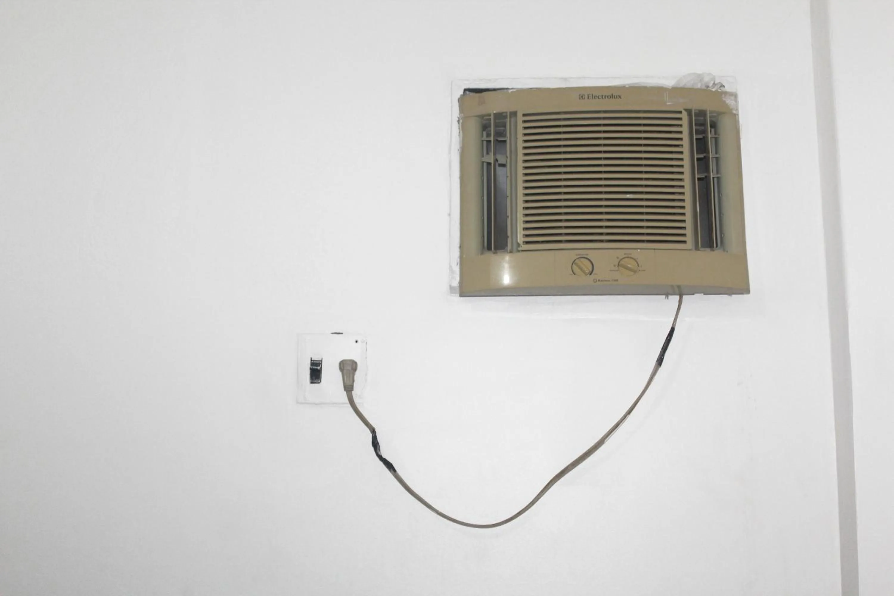 air conditioner in OYO Hotel Tbs