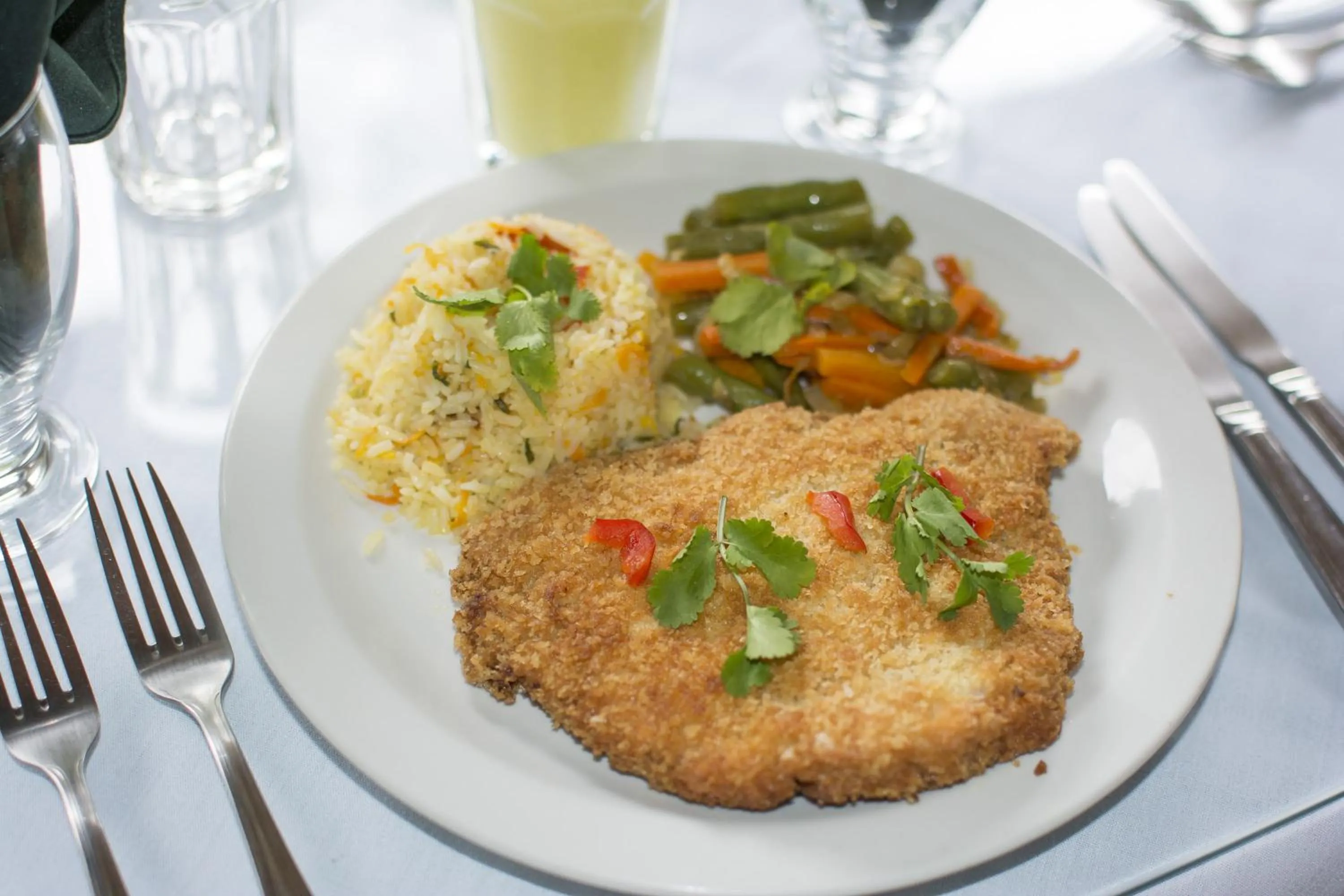 Restaurant/places to eat in Bosque de Paz Reserva Biologica