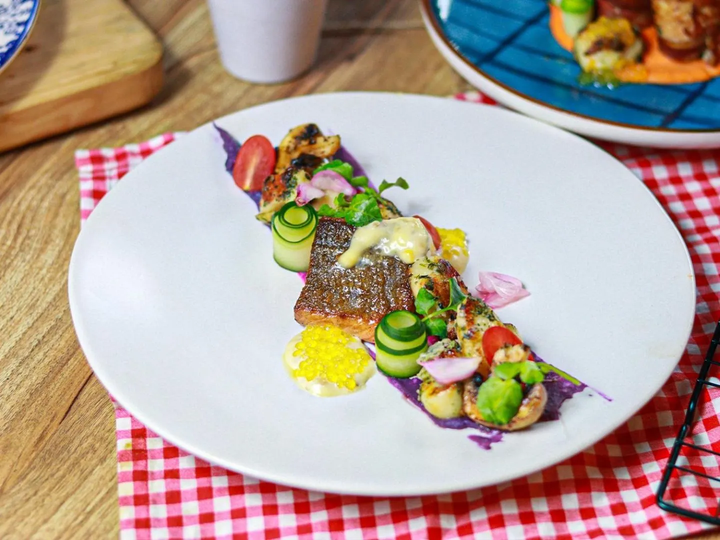 Food in Nunia Tamansari Hotel