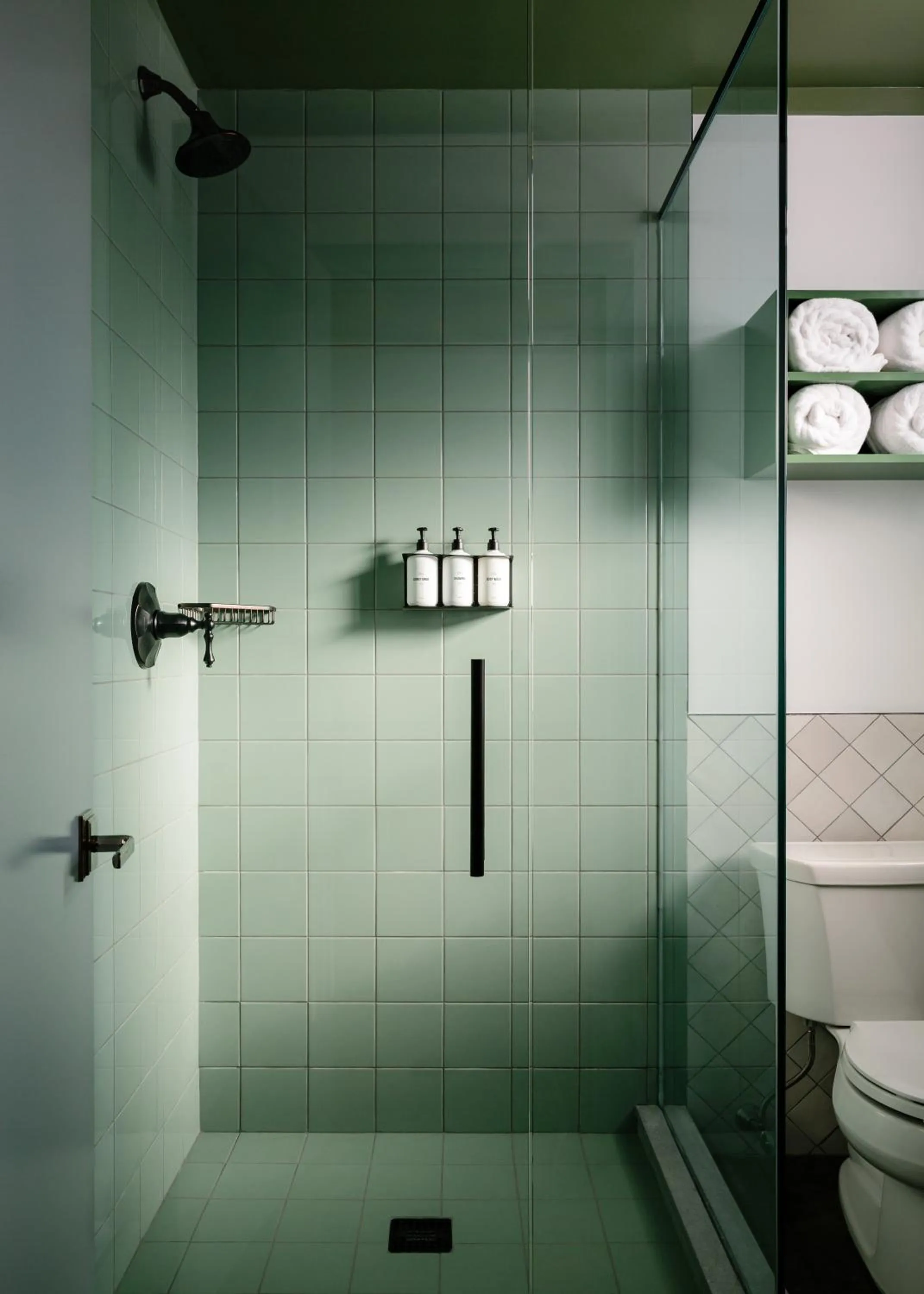 Daunts Albatross Motel