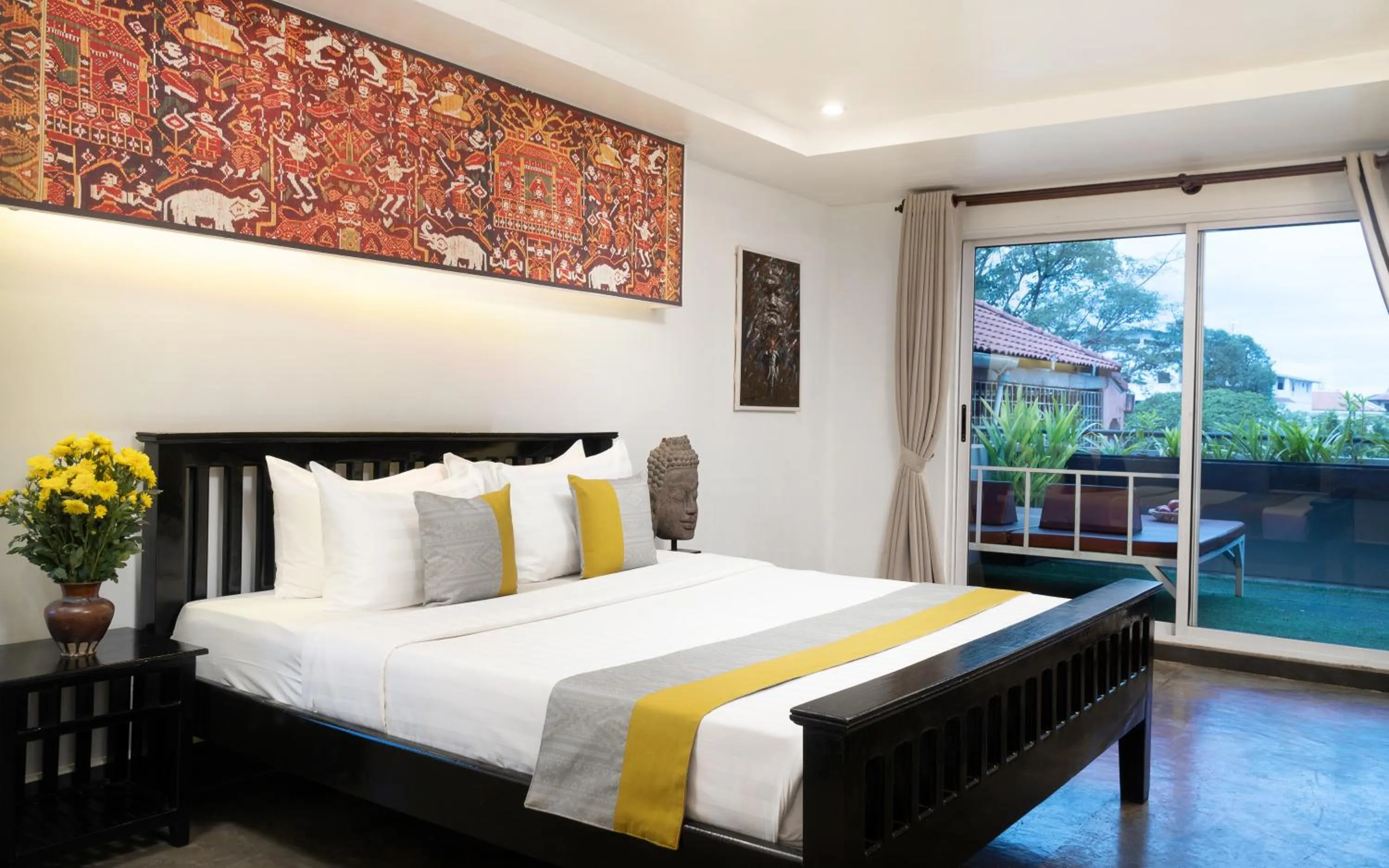 Bed in Dusit Hotel Siem Reap