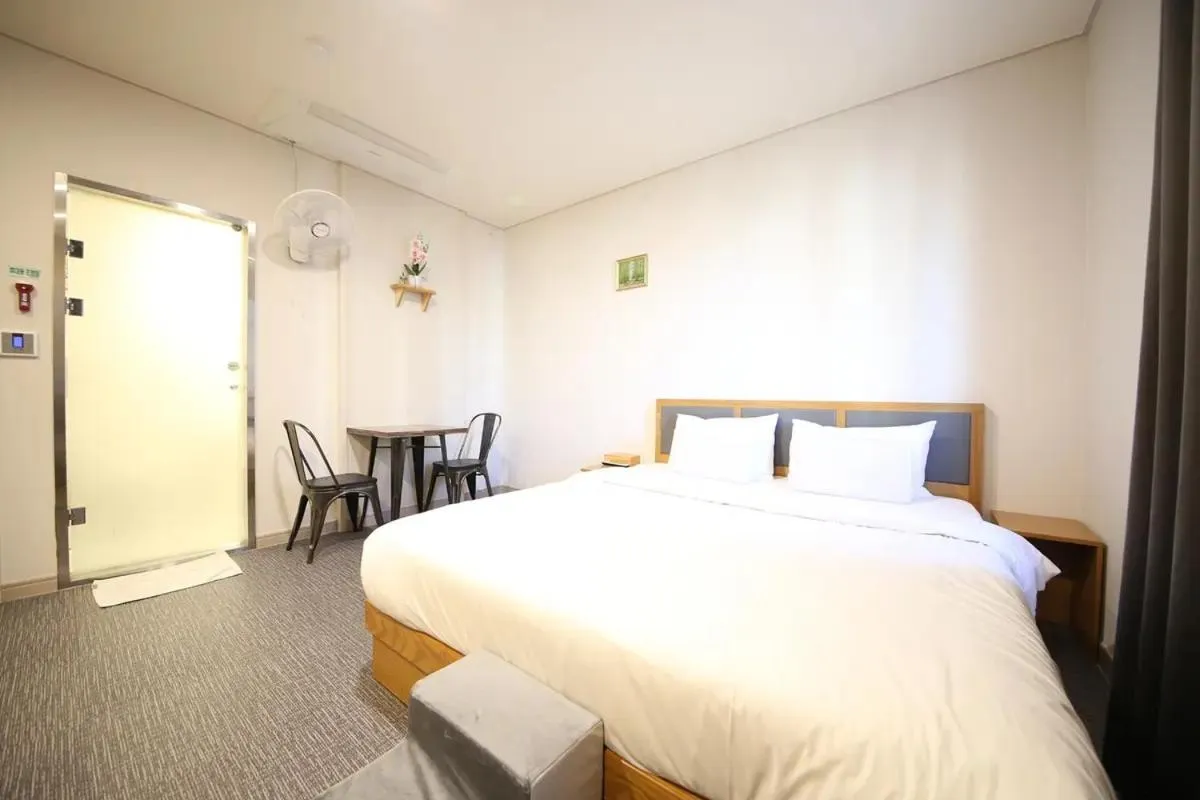 From H Amor Hotel Masan