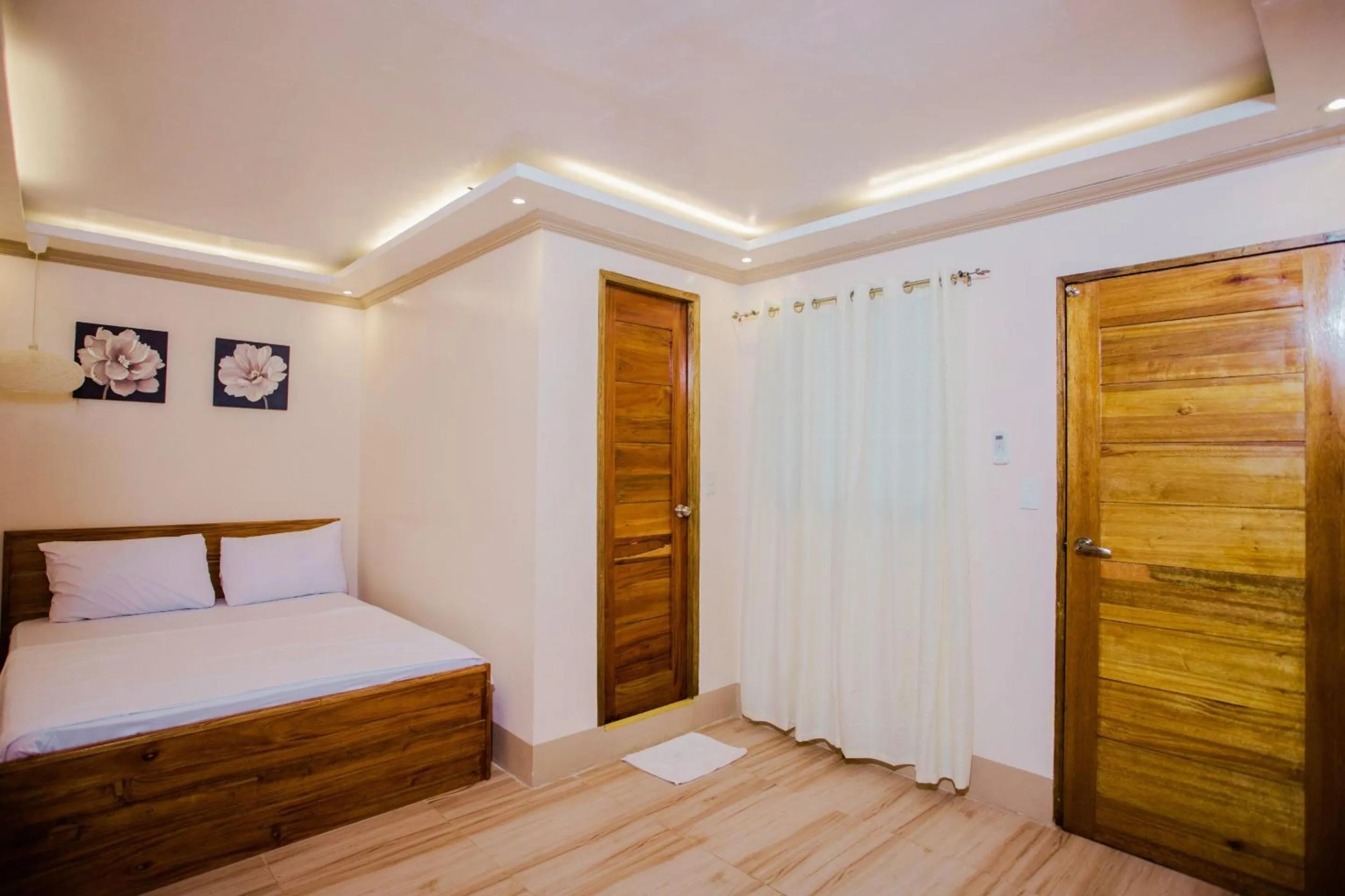 Bedroom, Bed in Durhan White Beach Resort powered by Cocotel