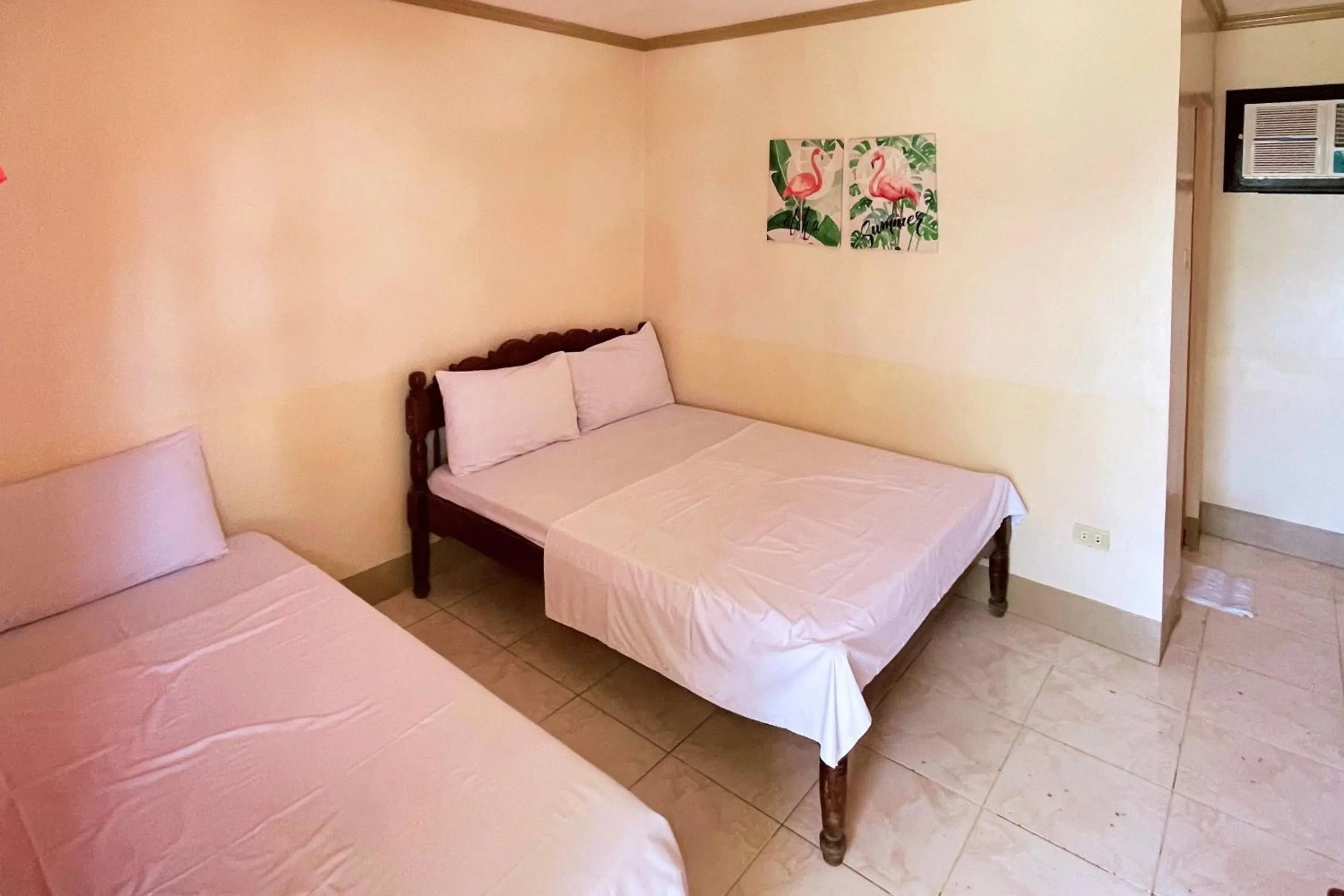 Bedroom, Bed in Durhan White Beach Resort powered by Cocotel