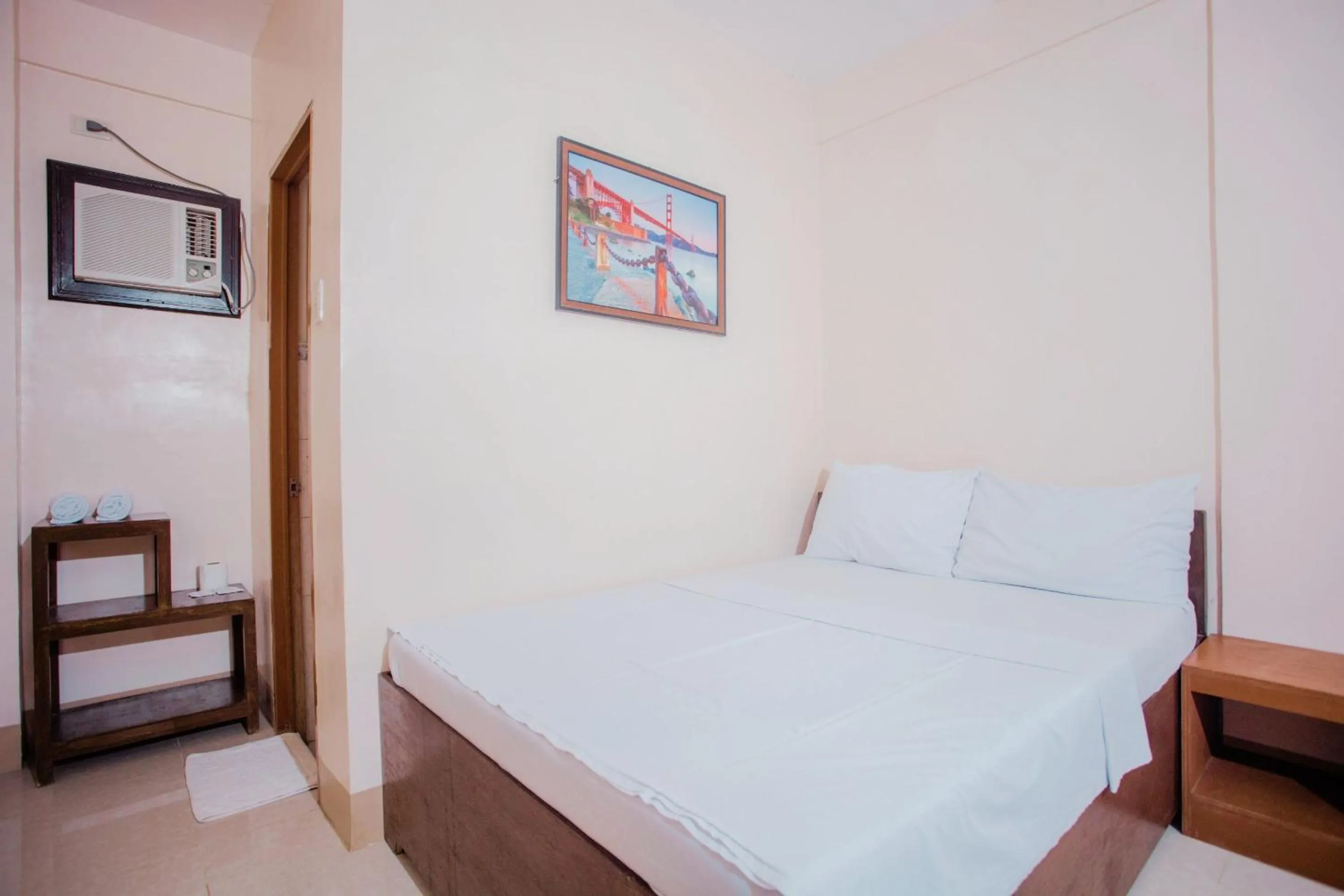 Bedroom, Bed in Durhan White Beach Resort powered by Cocotel