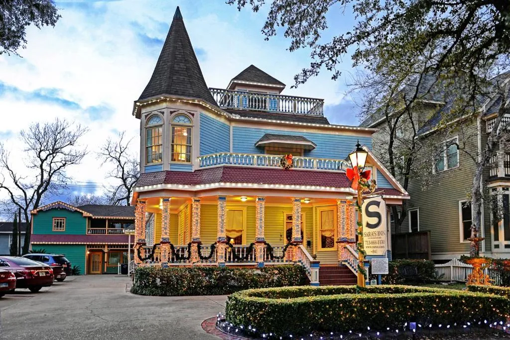 Sara's Inn on the Boulevard