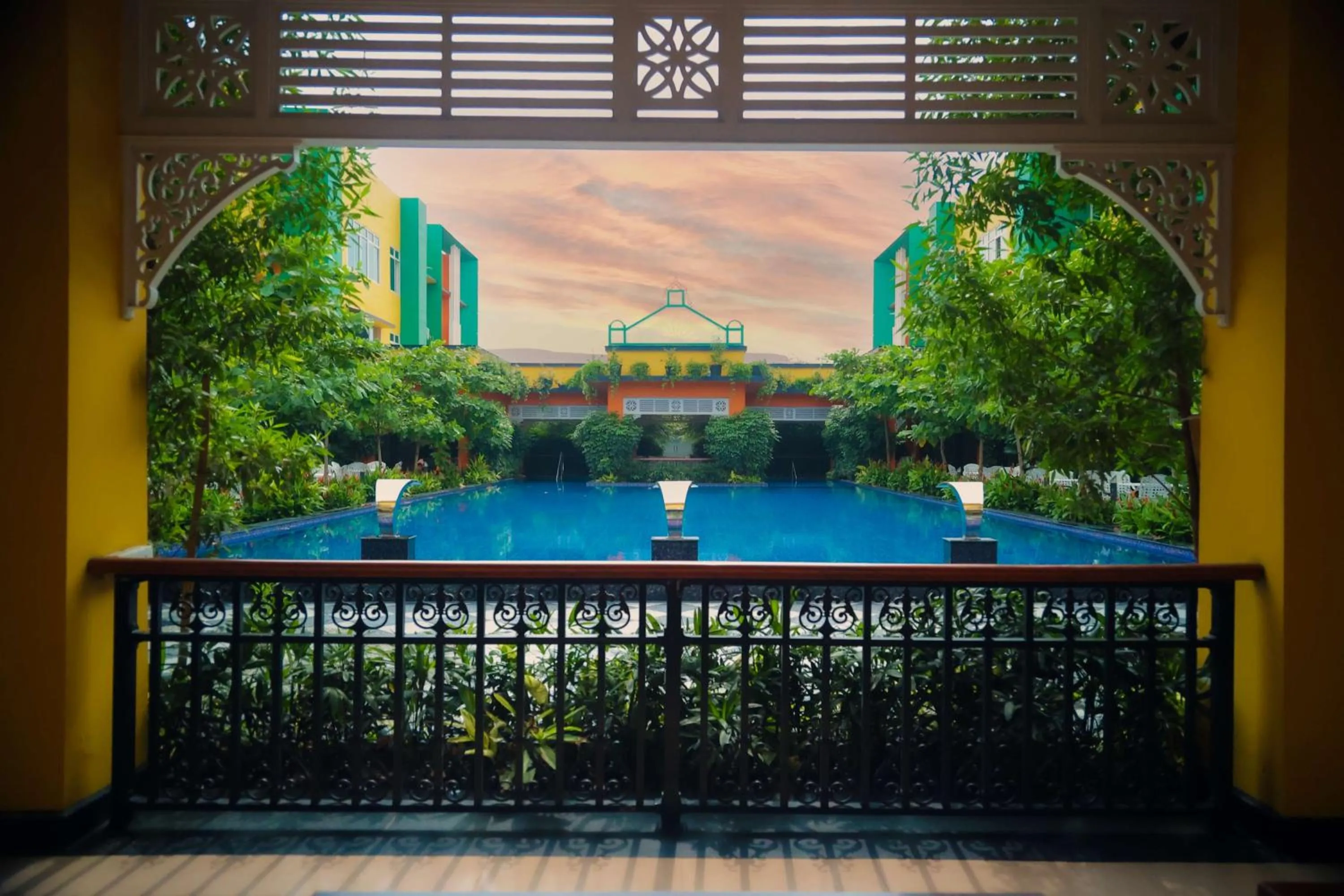 Property building in Mayfair World Cup Village