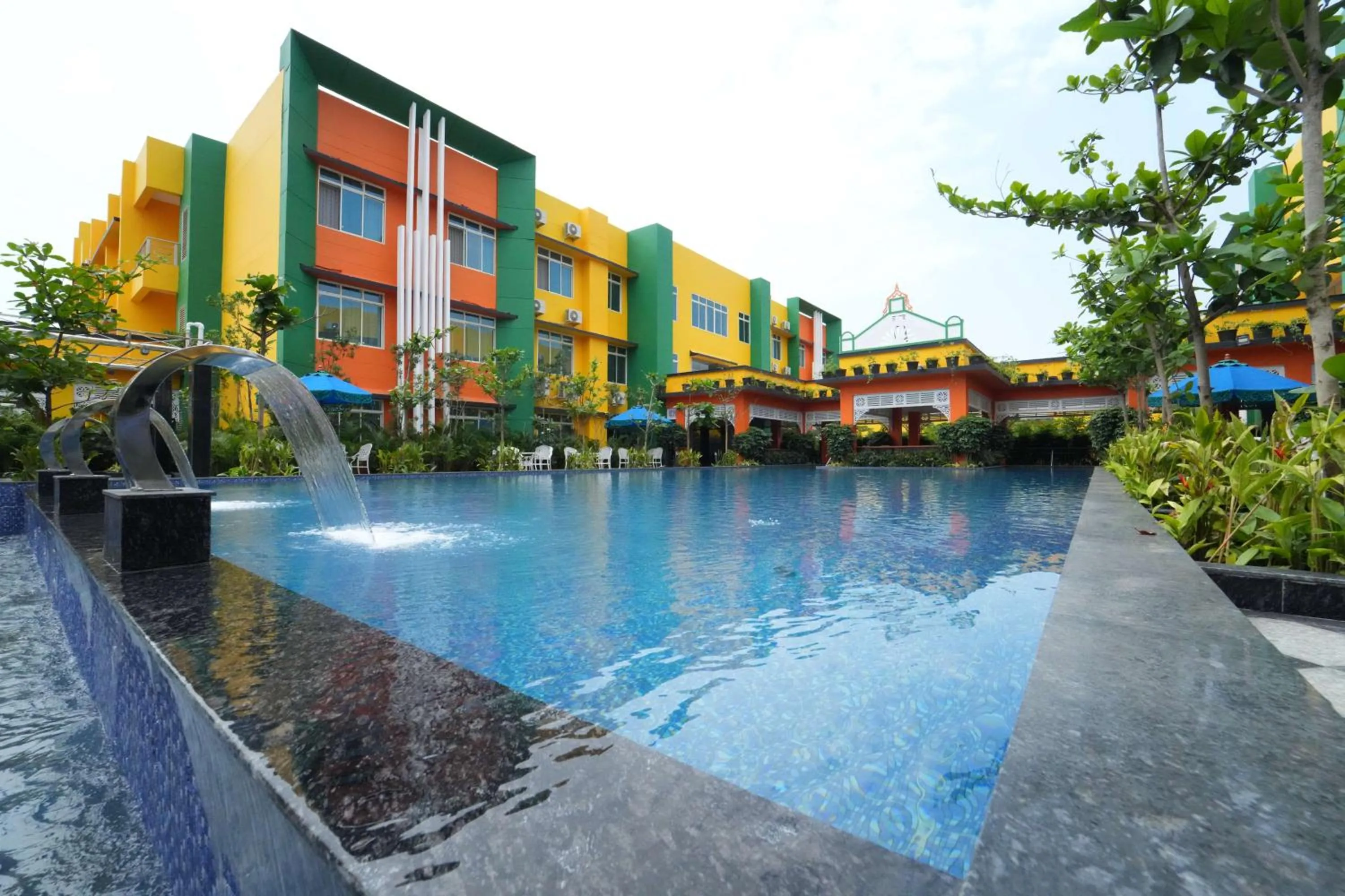 Pool view in Mayfair World Cup Village