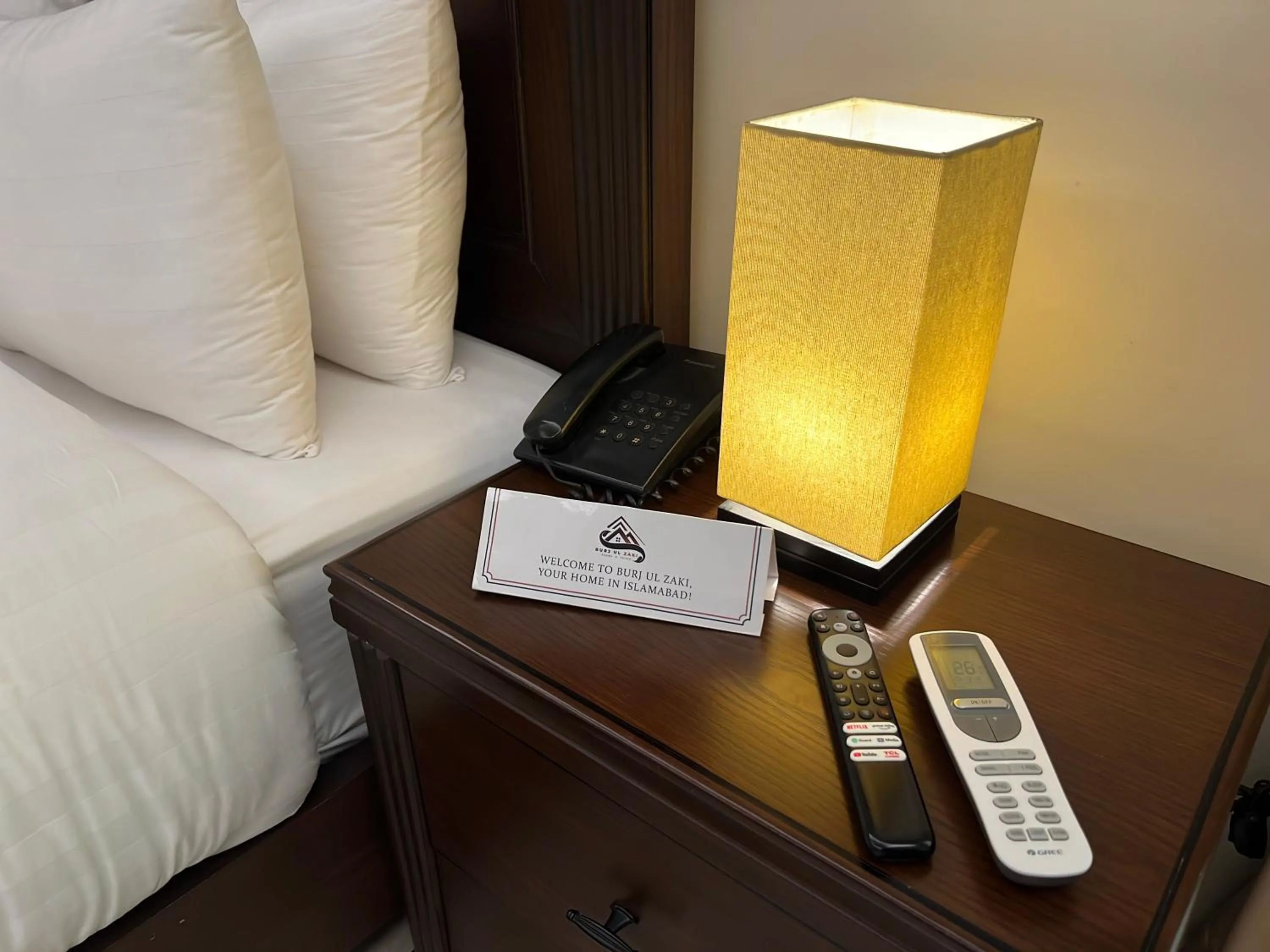 Bedroom in Burj Ul Zaki