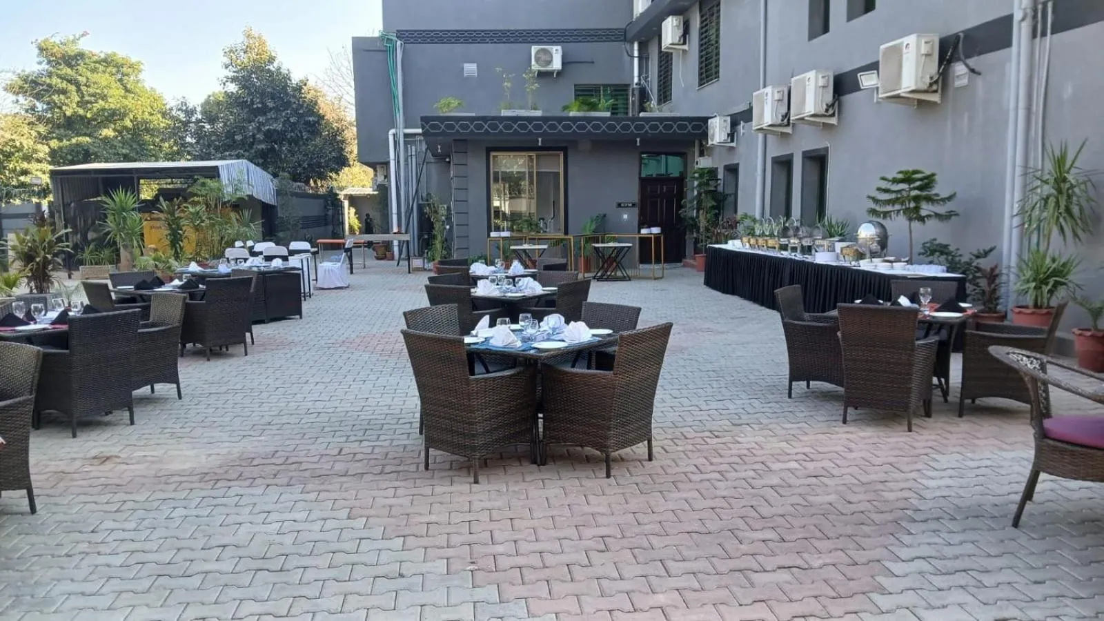 Property building in Burj Ul Zaki