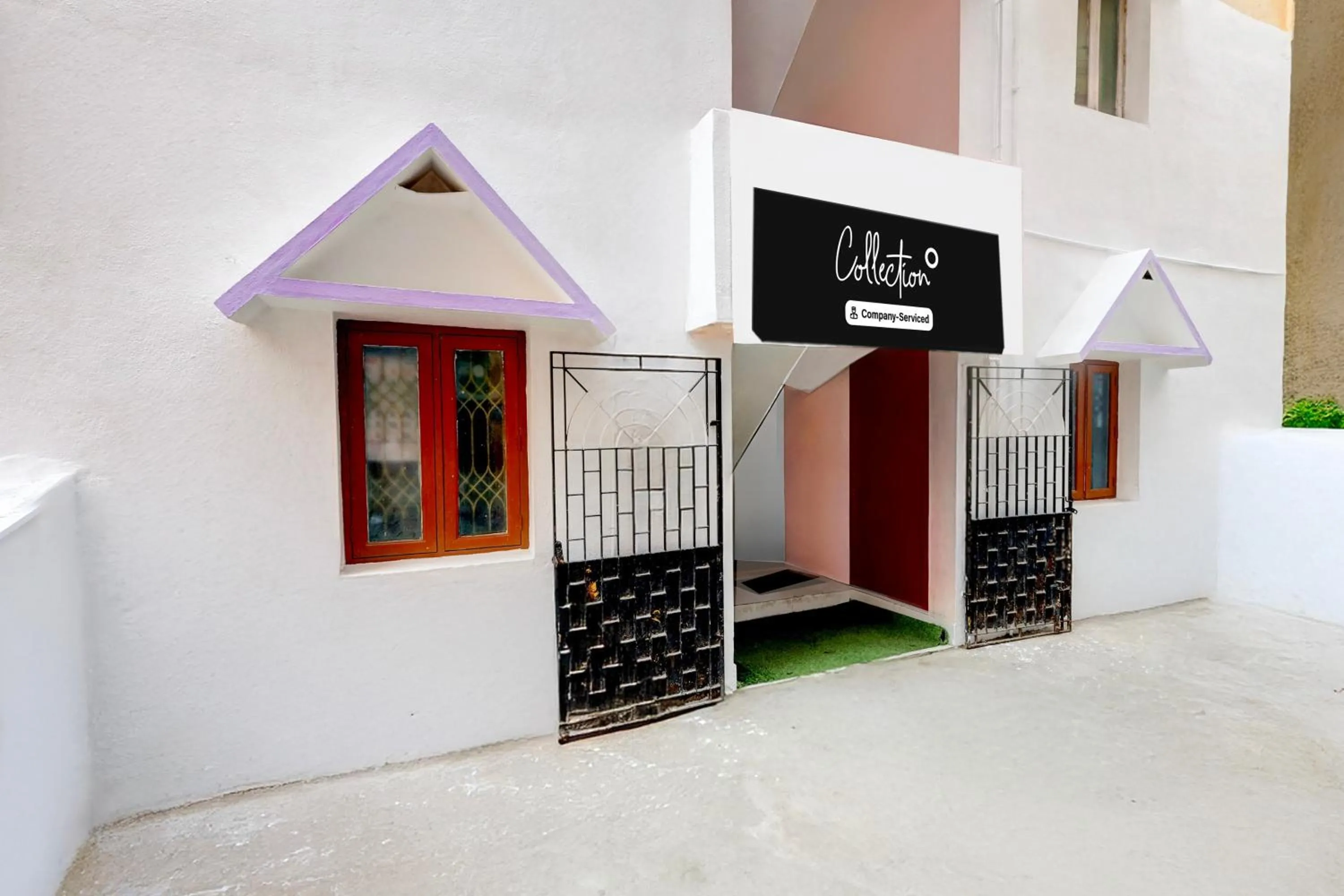 Facade/entrance in Hotel O Parthasarathyswamy Temple Formerly RKH Inn