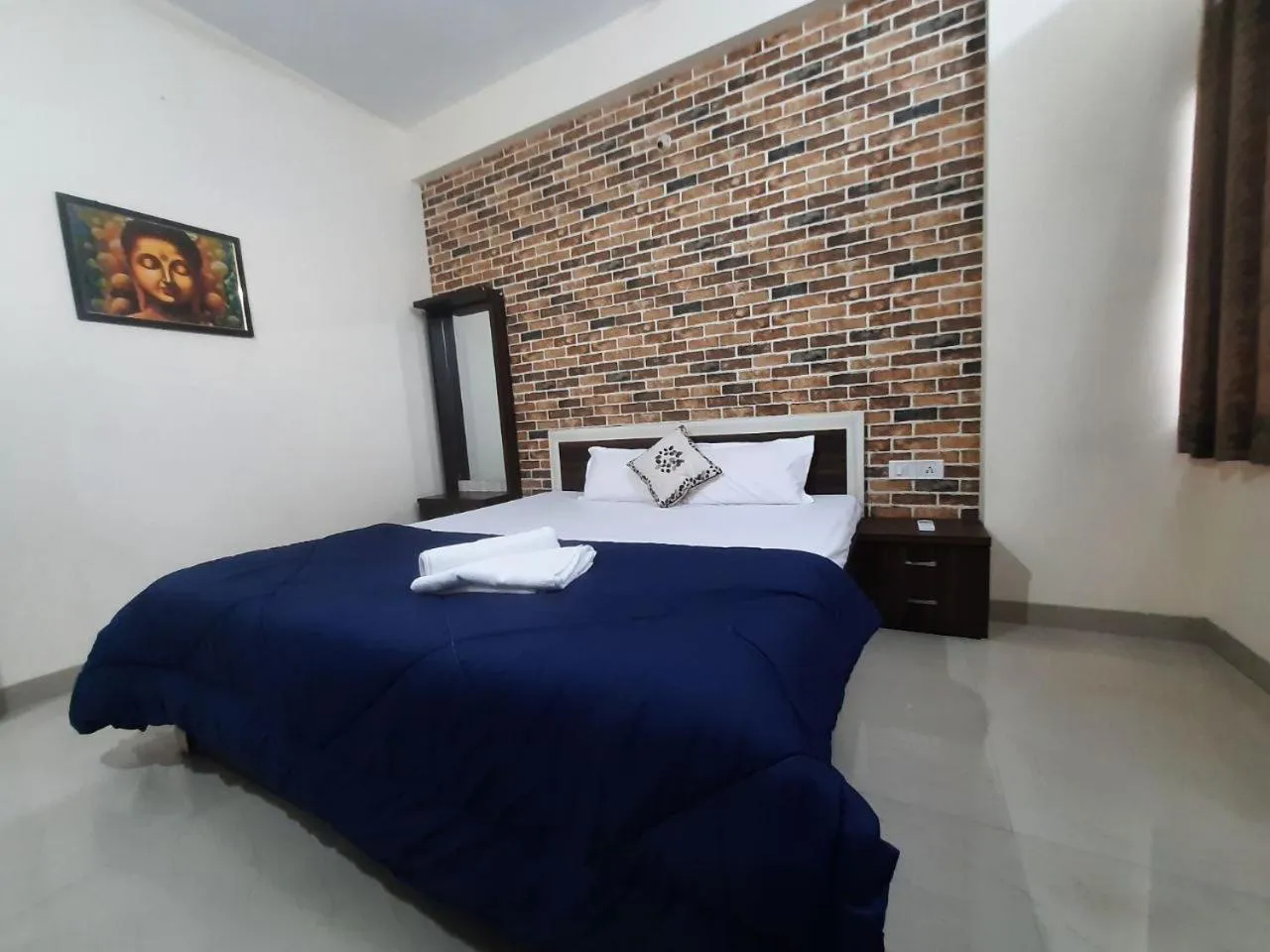 Bed in Staeg Heart of City 2BHK 201
