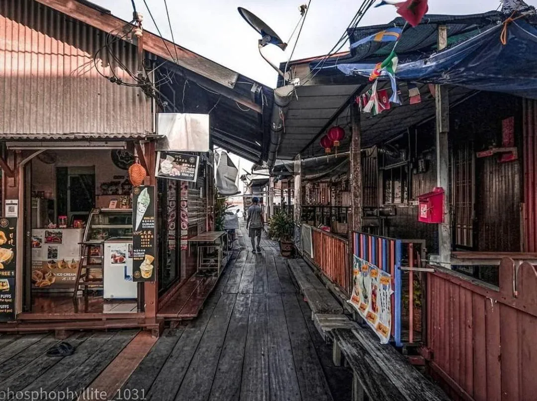 Day in Dou Houz Georgetown