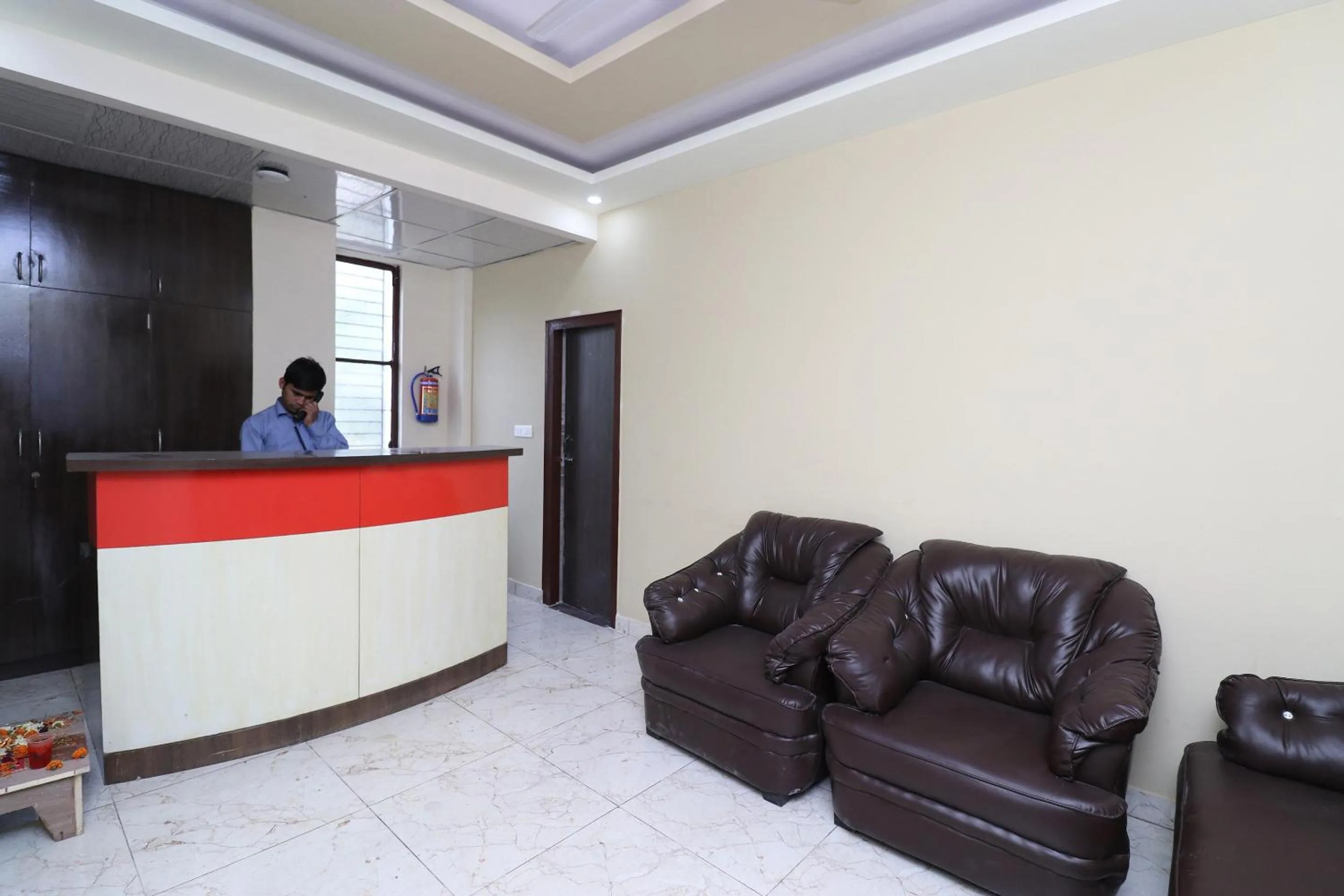 Lobby or reception in Hotel O by OYO Aviraj Inn