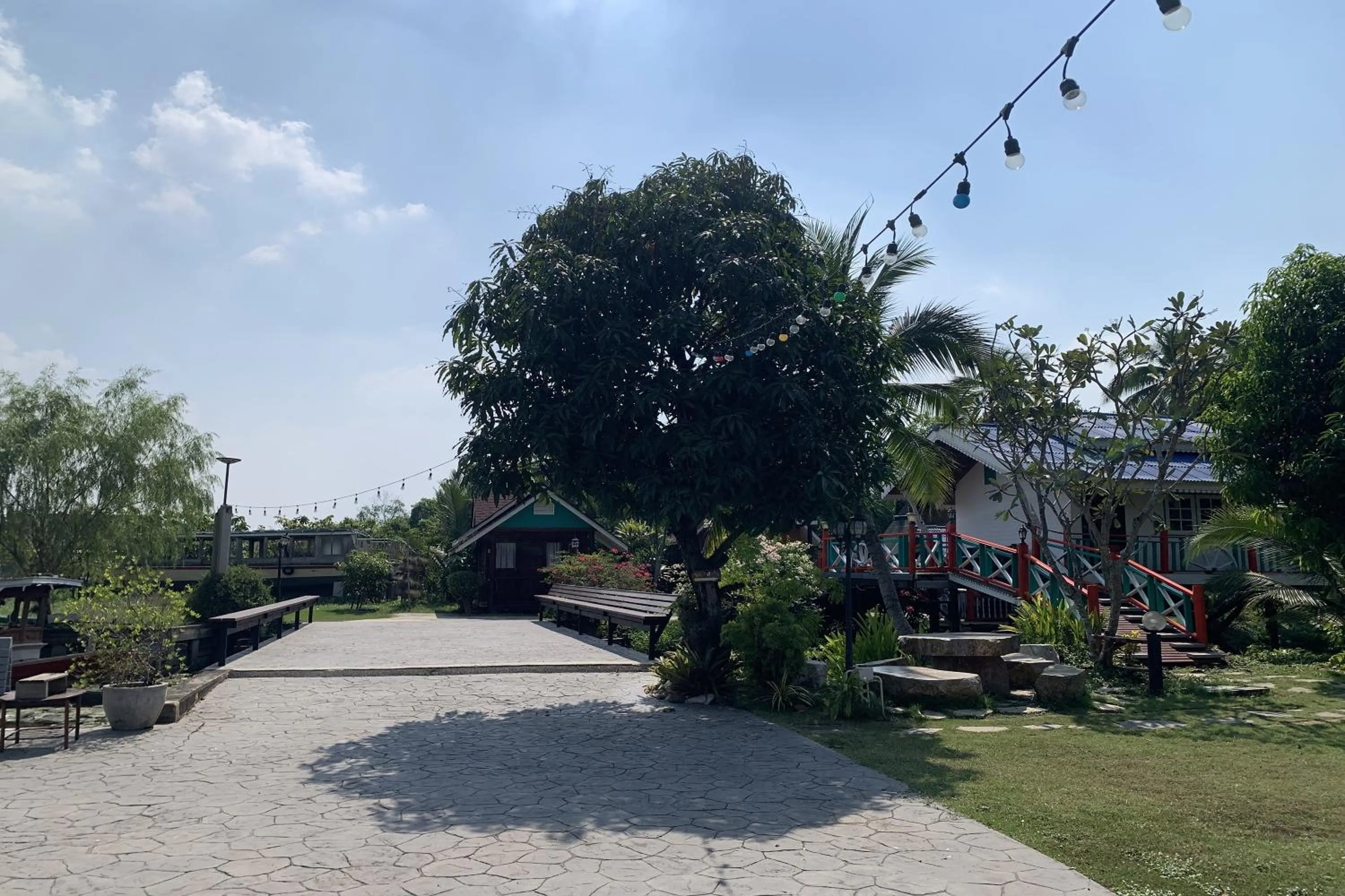 Property building in Ban Suan Bang Toei Homestay