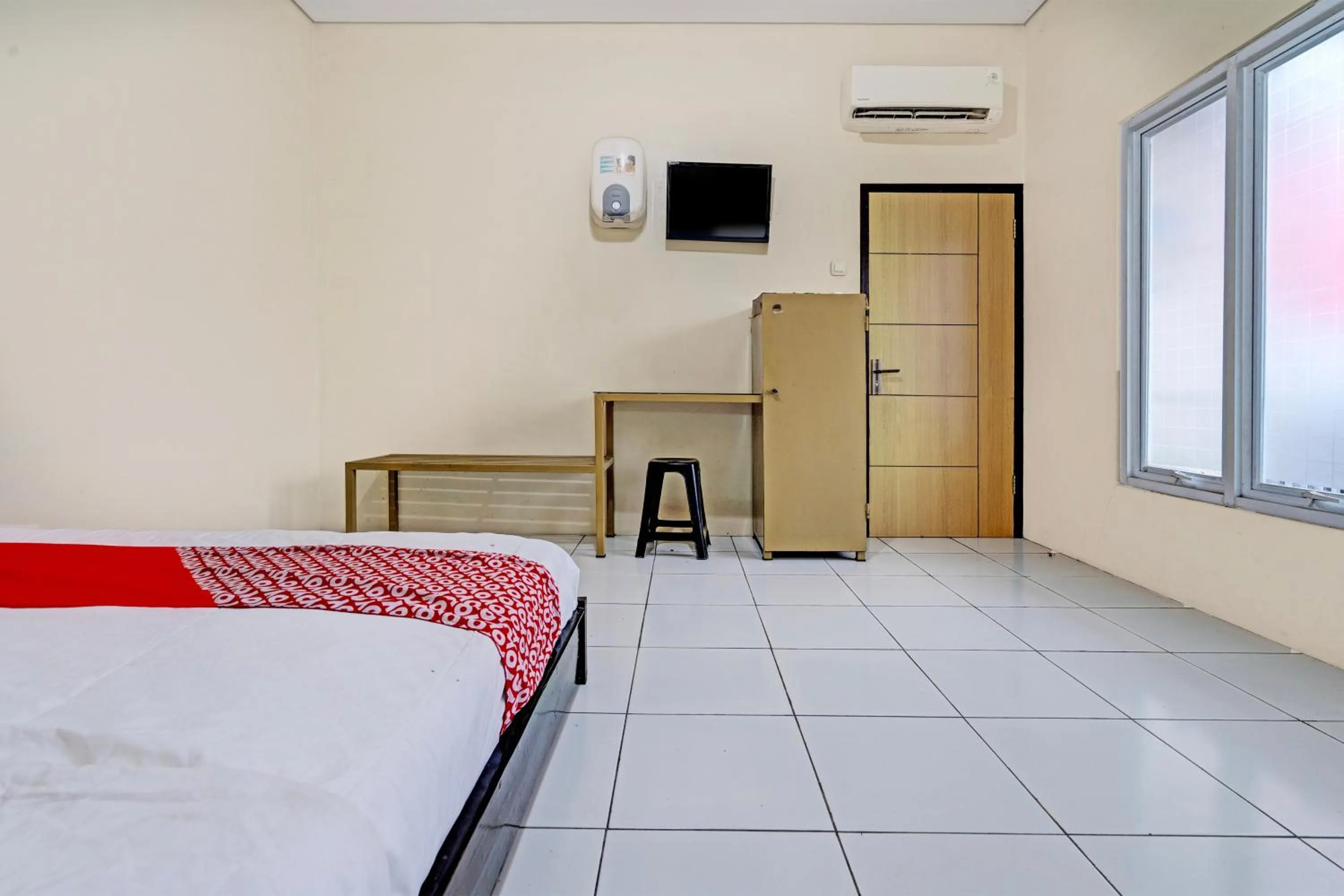 Bedroom, Bed in OYO LIFE 93634 Penginapan D'palinggihan Syariah