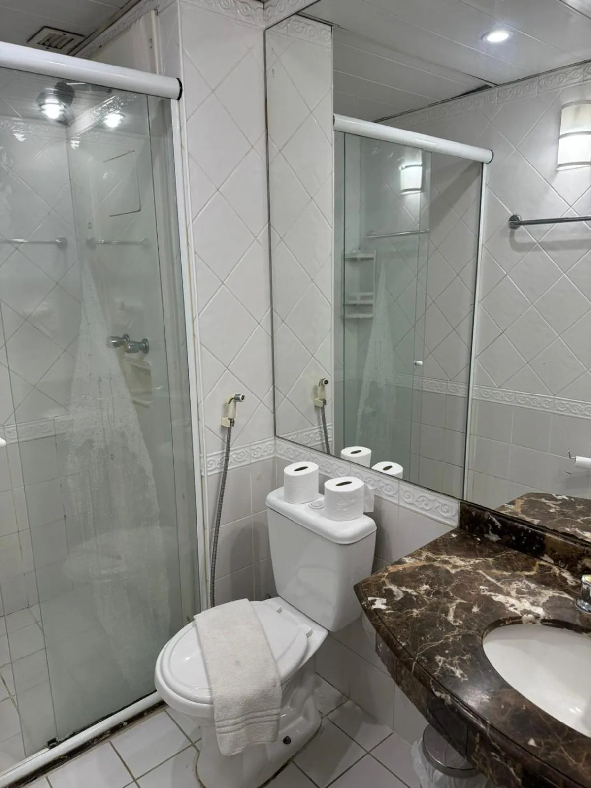 Shower in Studio premium Privillege Ibirapuera