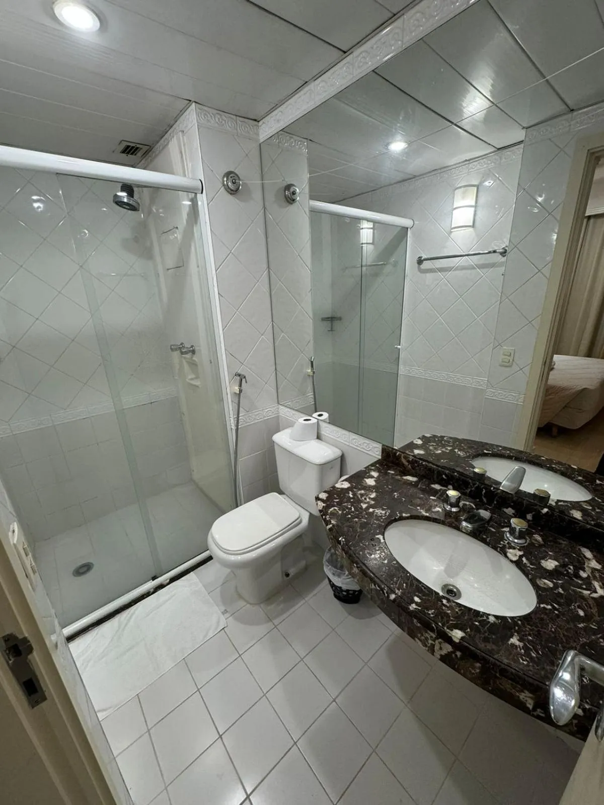 Shower in Studio premium Privillege Ibirapuera