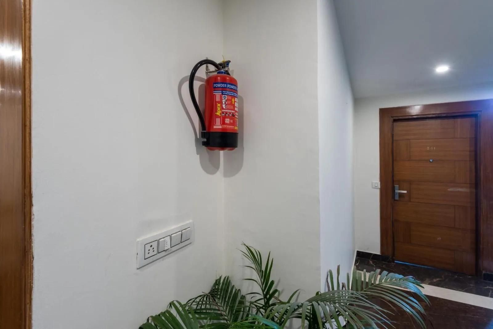 Shining hills by Lawrence Hotels