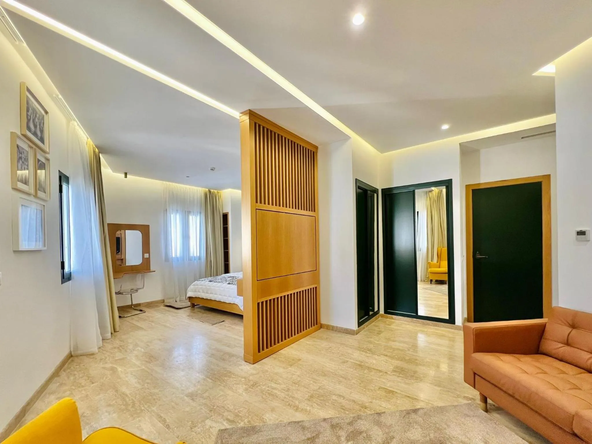 Photo of the whole room, Bed in Soho Boutique Tetuán