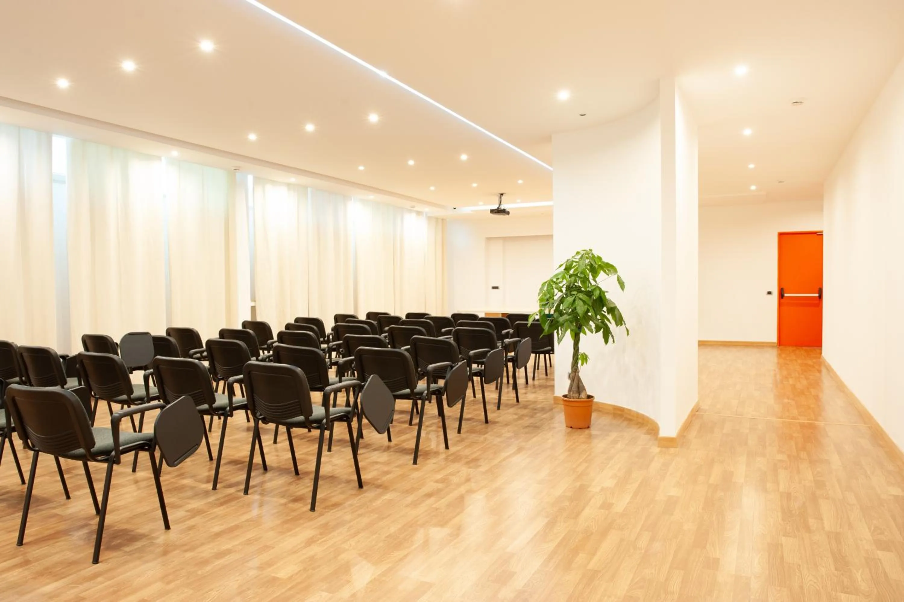 Meeting/conference room in Lh Hotel Del Lago Bracciano